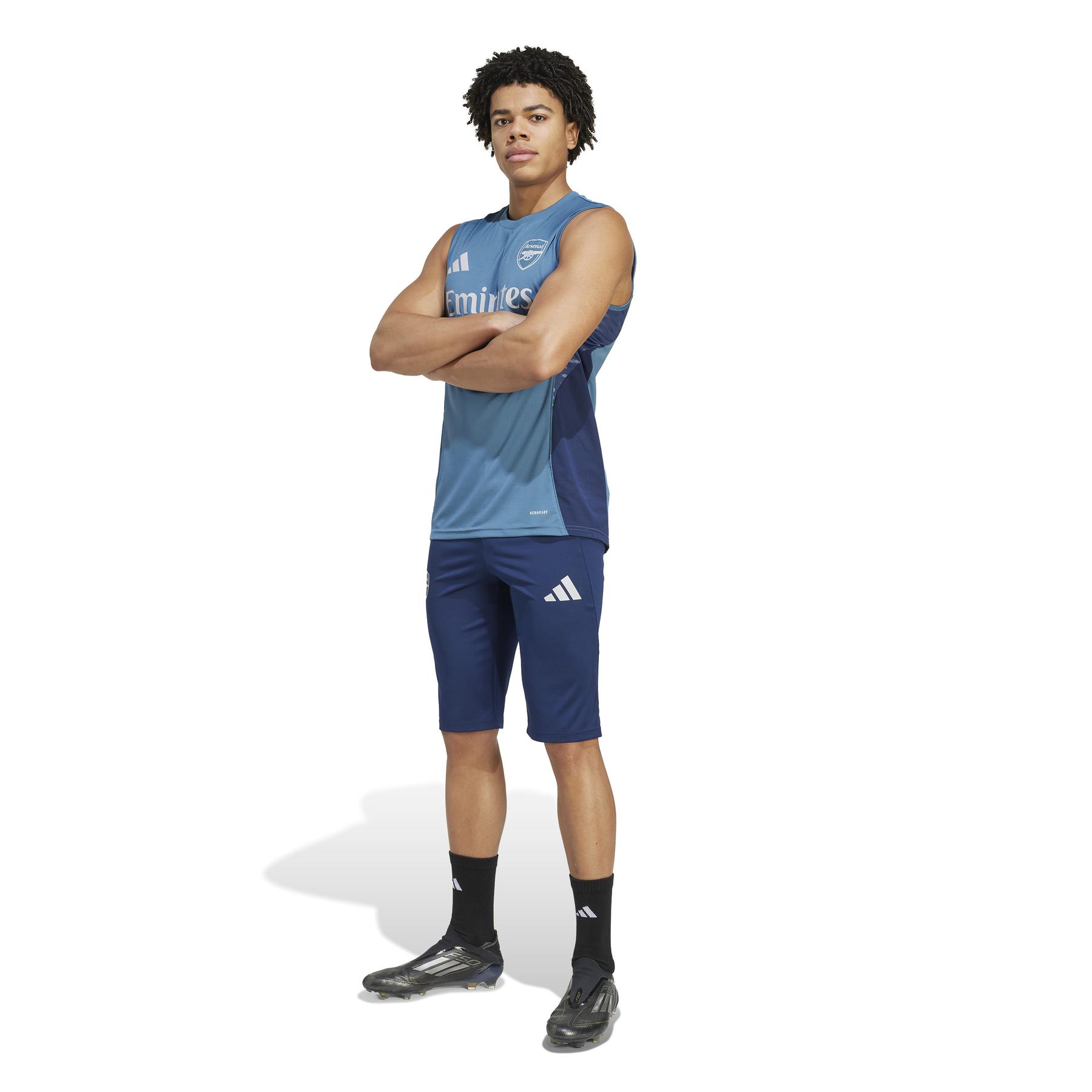 product/a/d/adidas_jj1810_5_apparel_on_model_standard_outfit_view_white.jpg