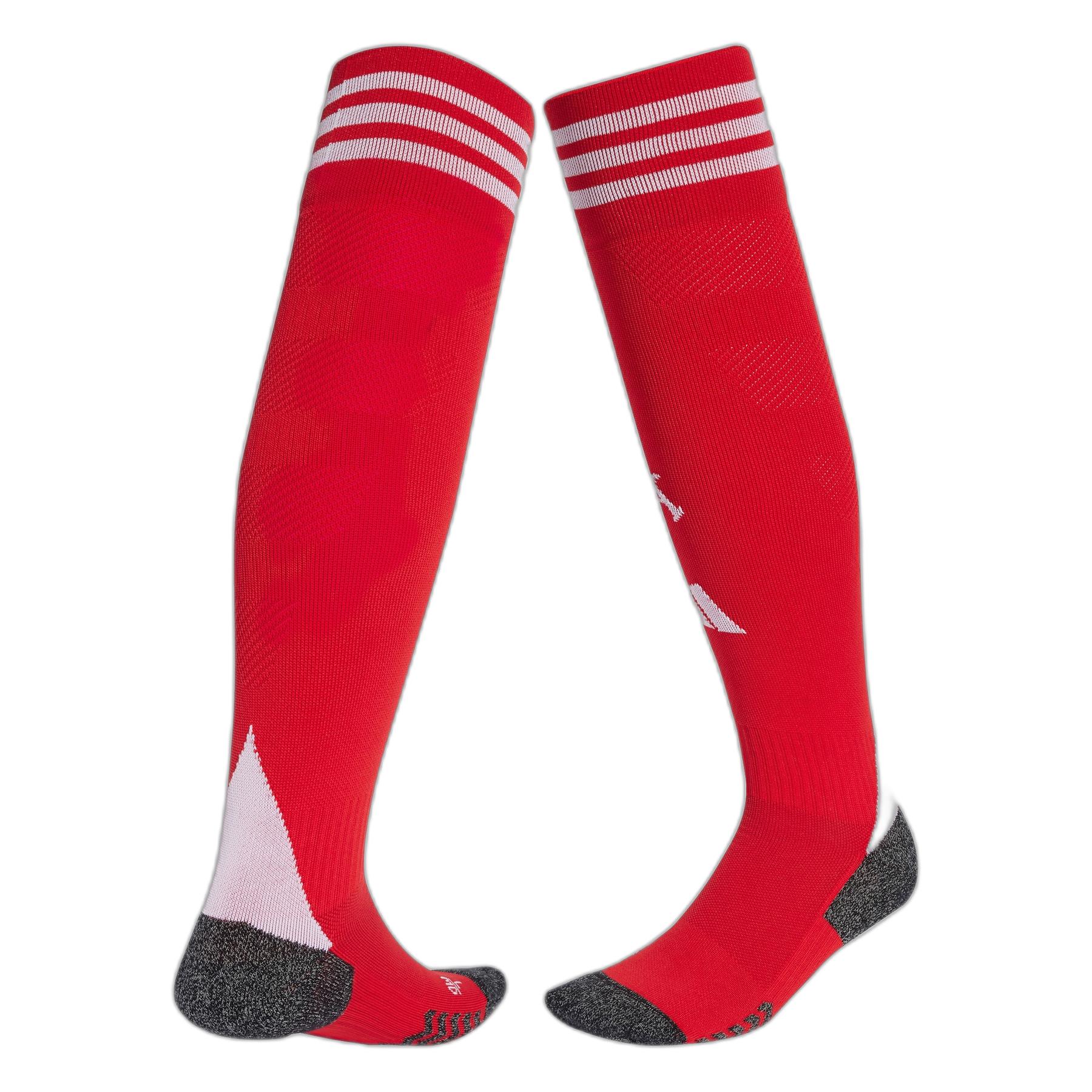 product/a/d/adidas_jj1917_better-scarlet-white_1.jpg