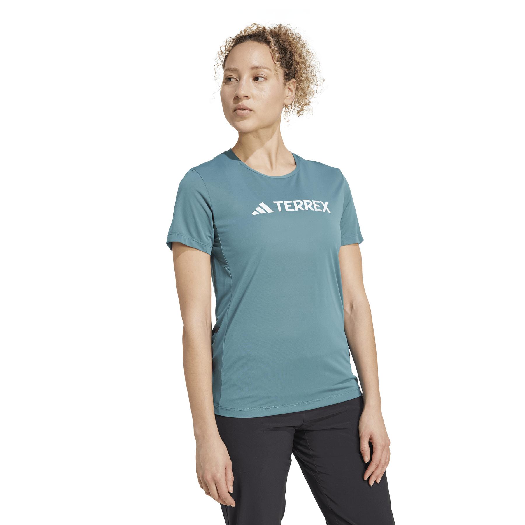 product/a/d/adidas_jn3894_pretea_4.jpg