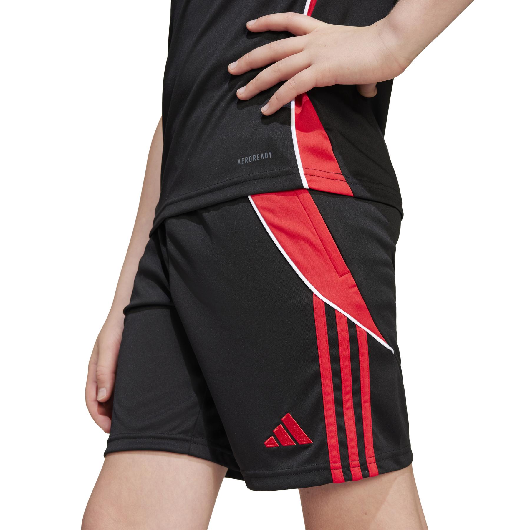 product/a/d/adidas_jn4567_black-purrub_5.jpg