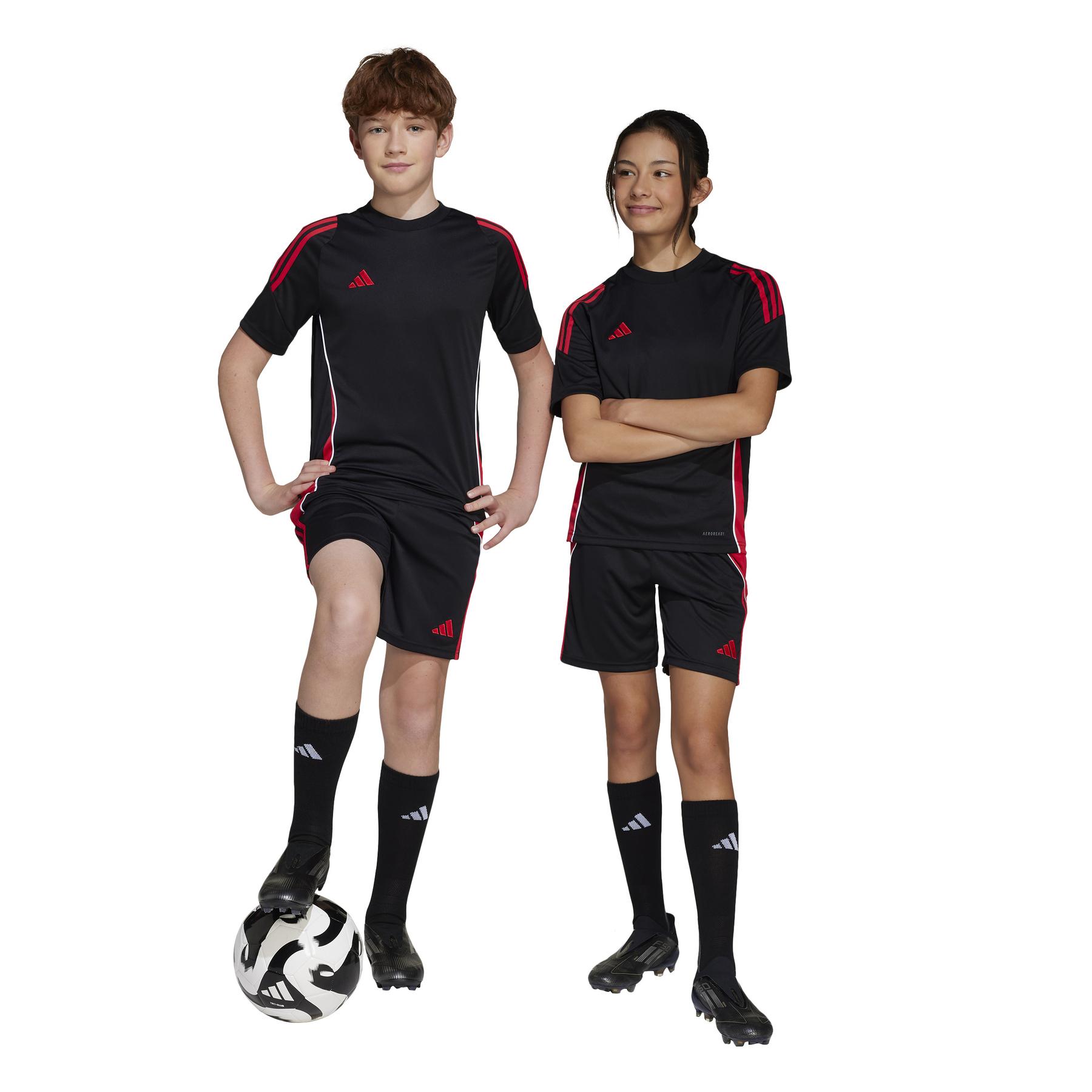 product/a/d/adidas_jn4567_black-purrub_8.jpg