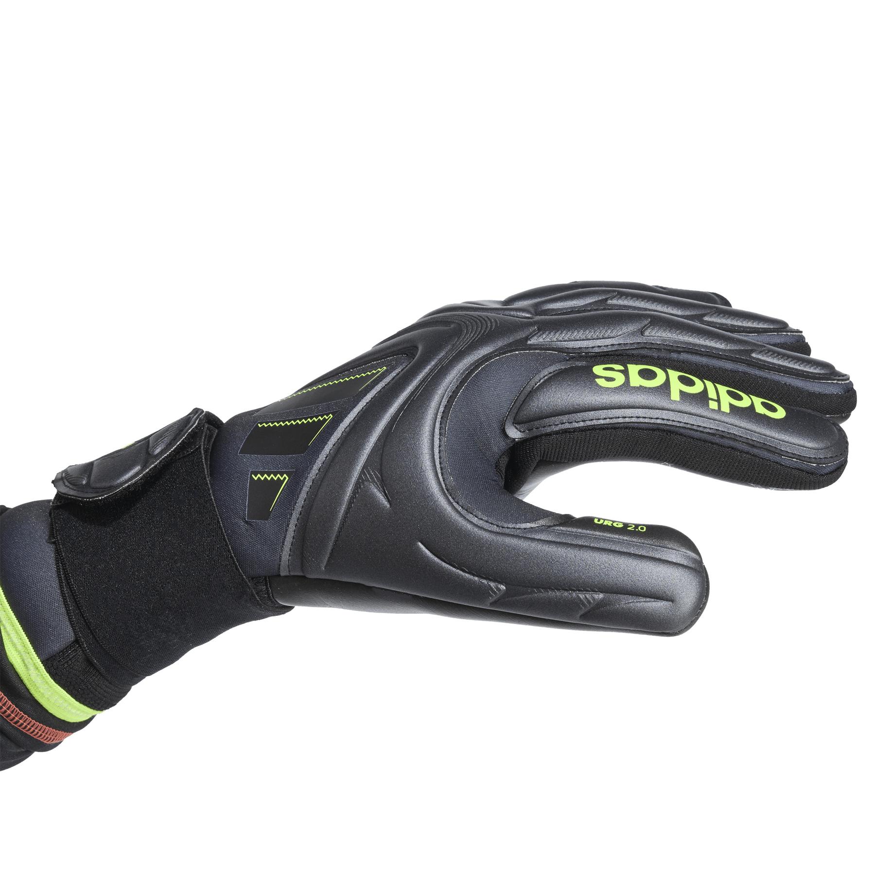 product/a/d/adidas_jn5335_black-carbon-luclem_2.jpg
