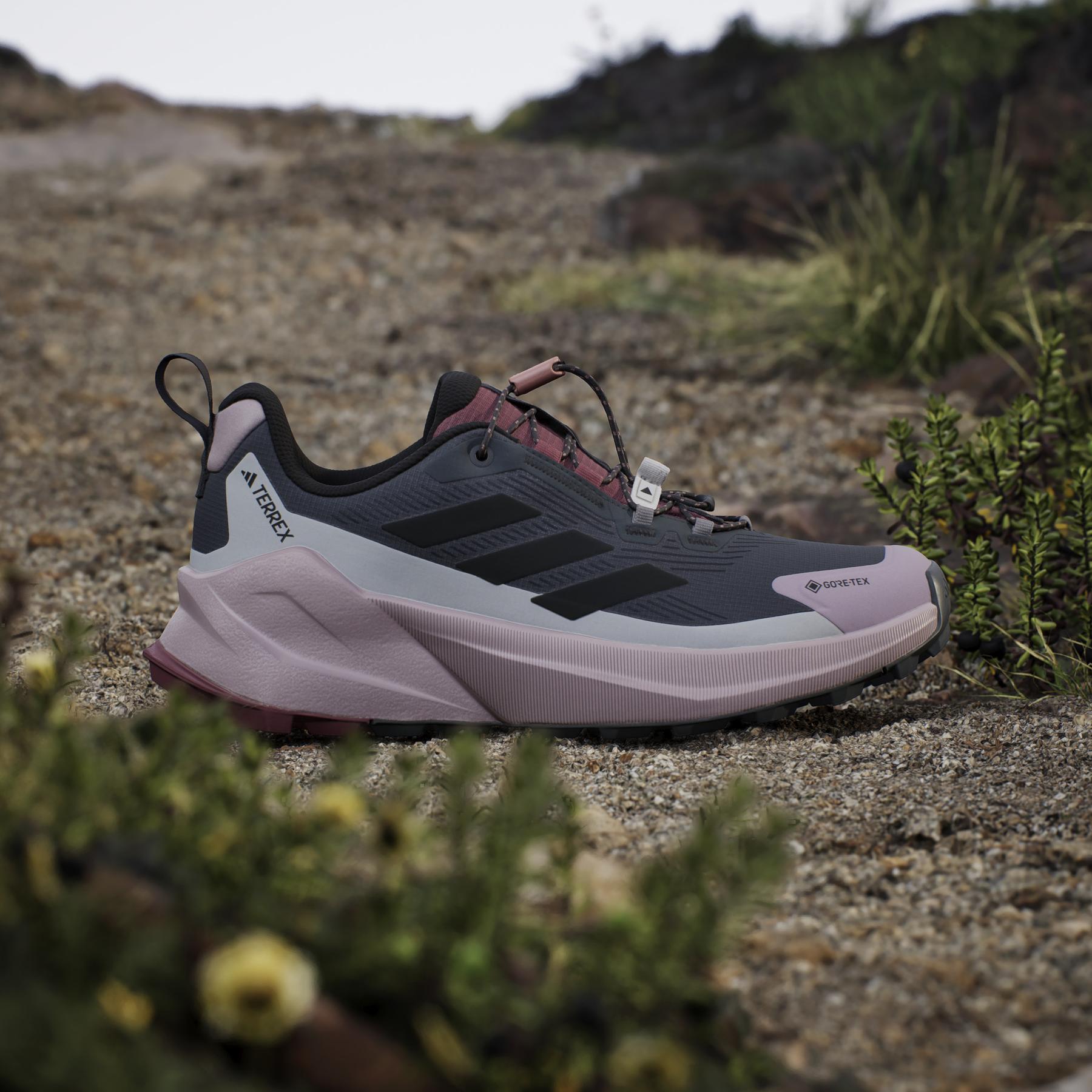 product/a/d/adidas_jp5241_16_footwear_photography_heromrktng_view_3-nw091625.jpg