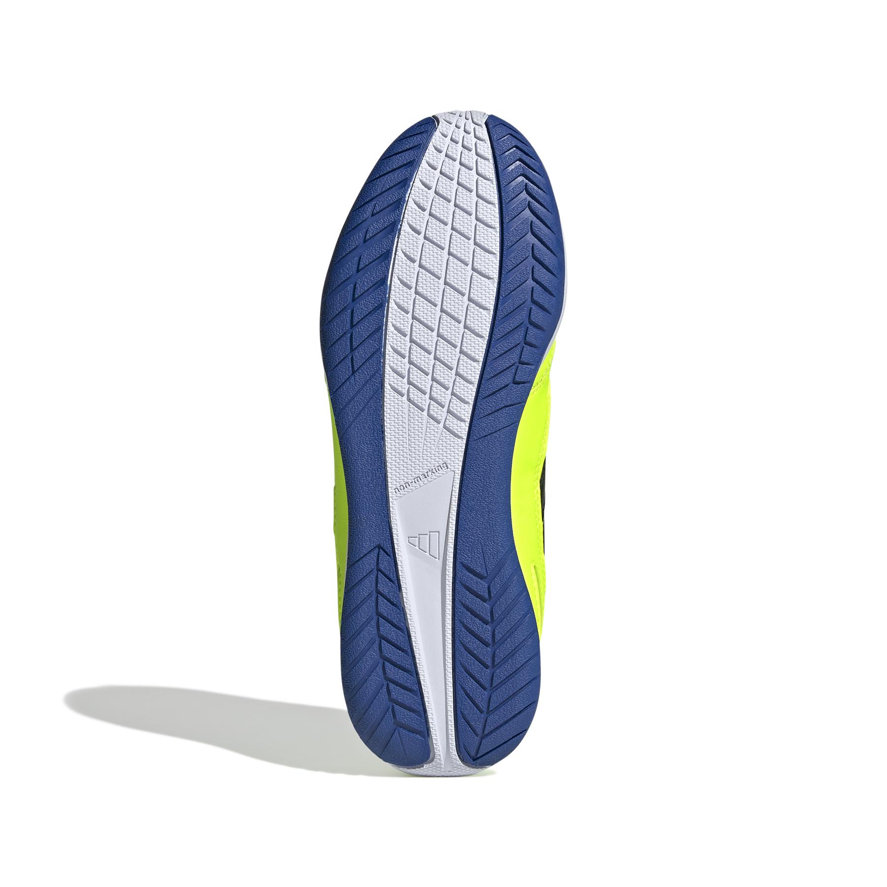 product/a/d/adidas_jp5273_3_footwear_photography_bottom_view_white.jpg