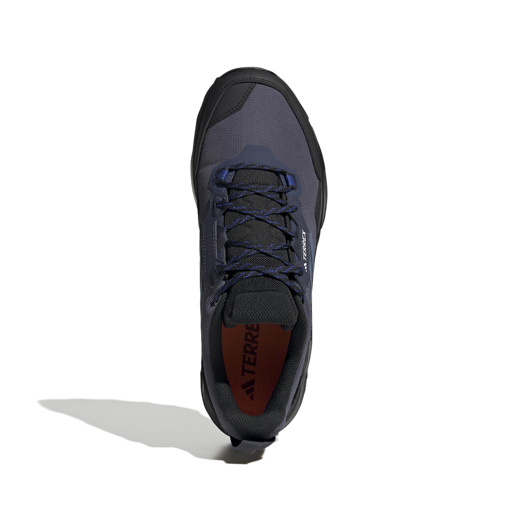 product/a/d/adidas_jp7380_3_footwear_photography_top_portrait_view_white.jpg