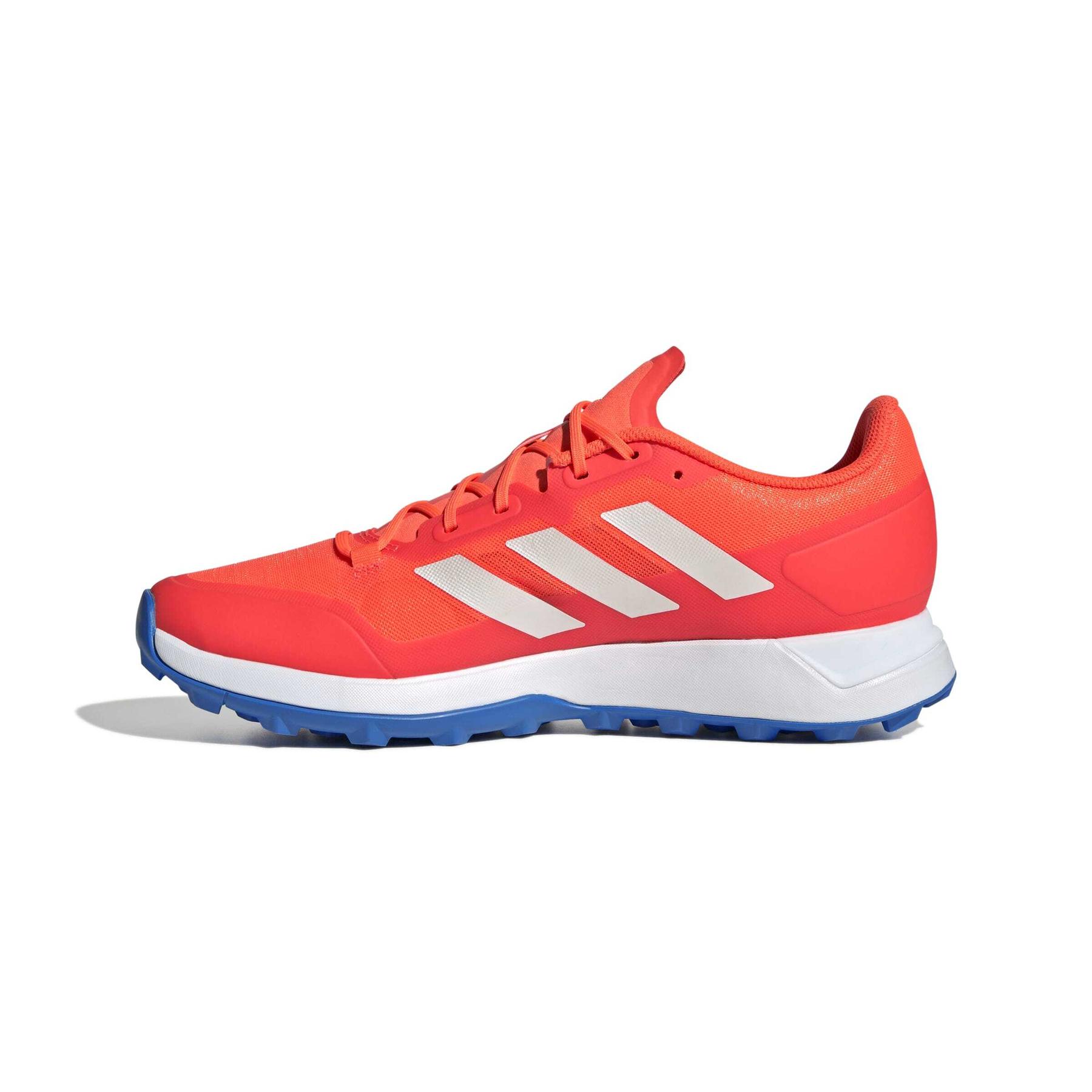 product/a/d/adidas_jp9895_5_footwear_photography_side_medial_center_view_white-nw091625.jpg