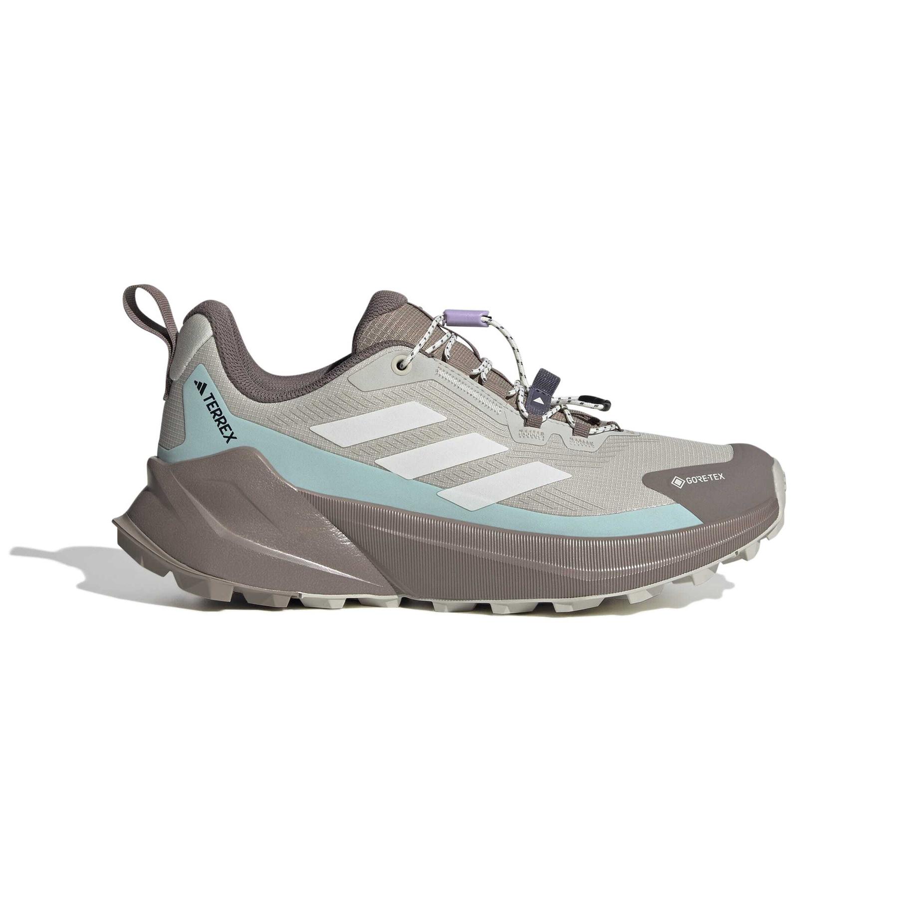product/a/d/adidas_jq1615_1_footwear_photography_side_lateral_center_view_white-nw091625.jpg