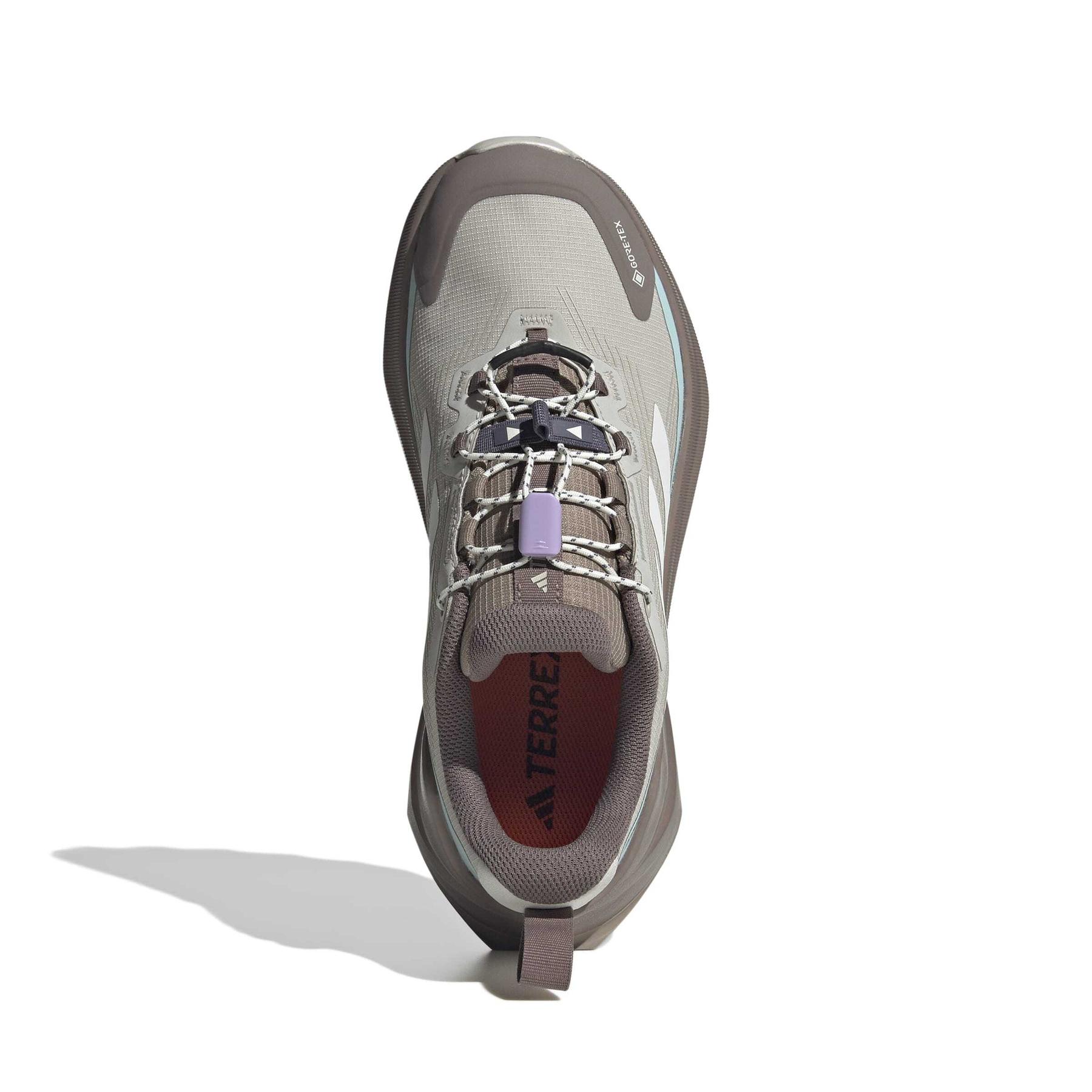 product/a/d/adidas_jq1615_3_footwear_photography_top_portrait_view_white-nw091625.jpg
