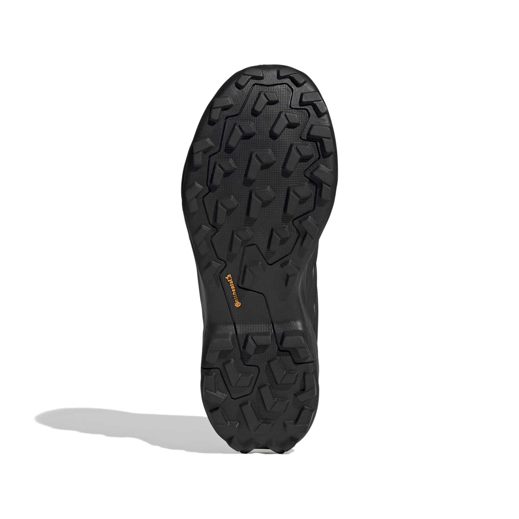product/a/d/adidas_jq2215_4_footwear_photography_bottom_view_white-nw091625.jpg