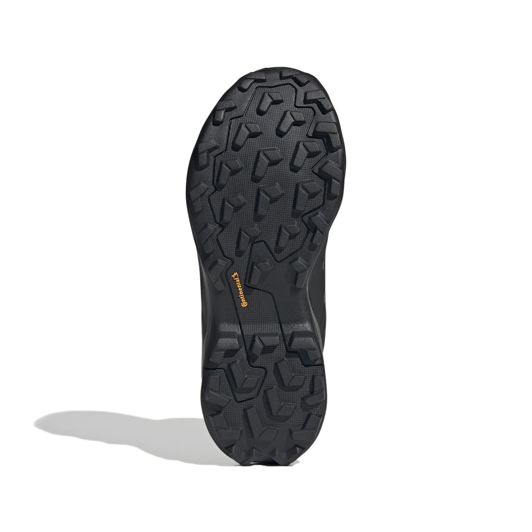 product/a/d/adidas_jq2219_4_footwear_photography_bottom_view_white-nw091625.jpg