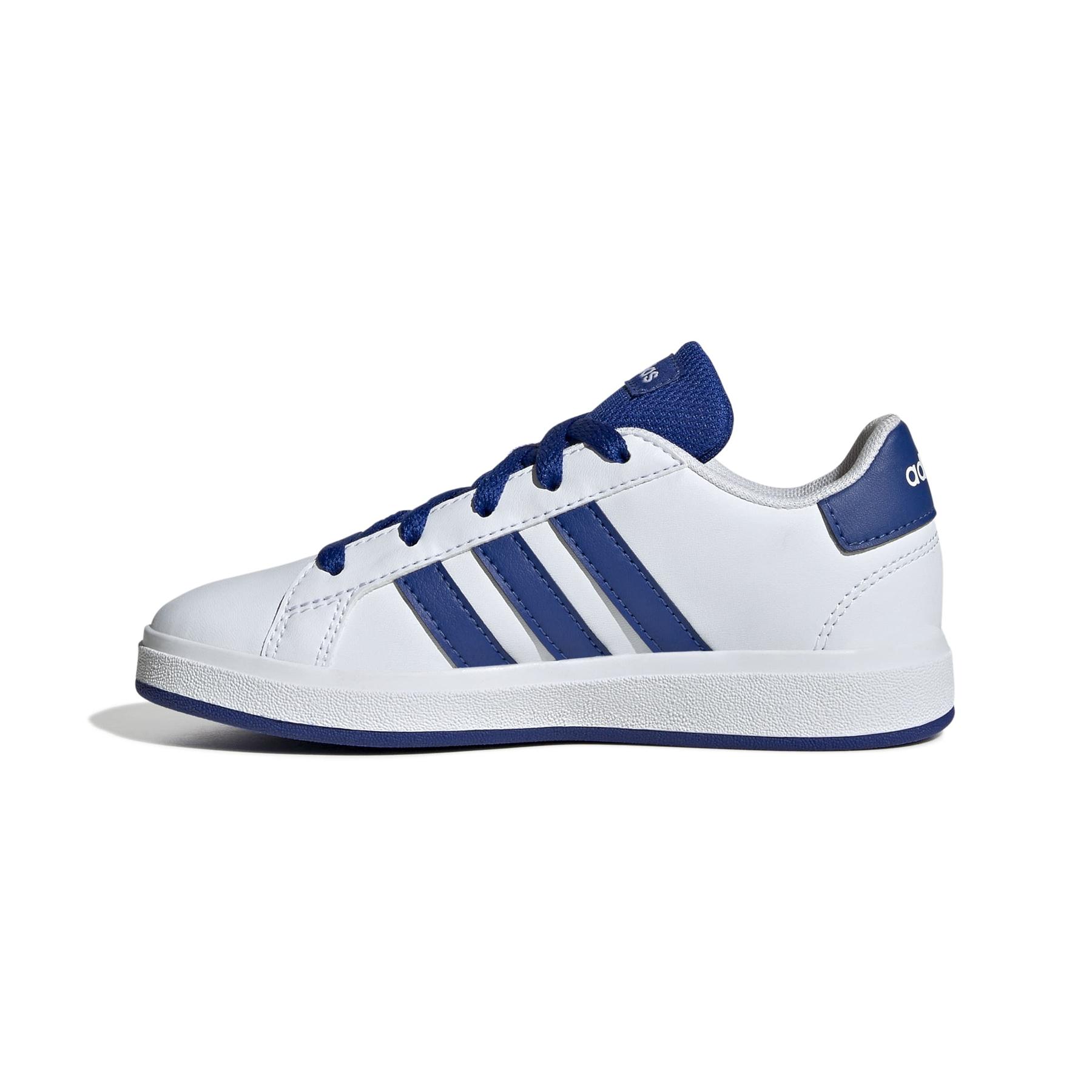 product/a/d/adidas_jq8008_5_footwear_photography_side_medial_center_view_white-nw091625.jpg