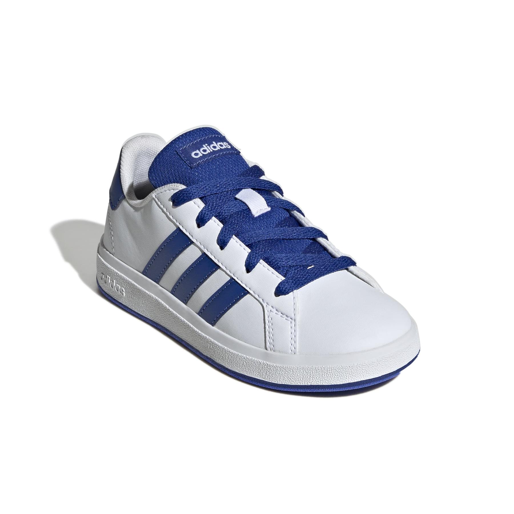 product/a/d/adidas_jq8008_6_footwear_photography_front_lateral_top_view_white-nw091625.jpg