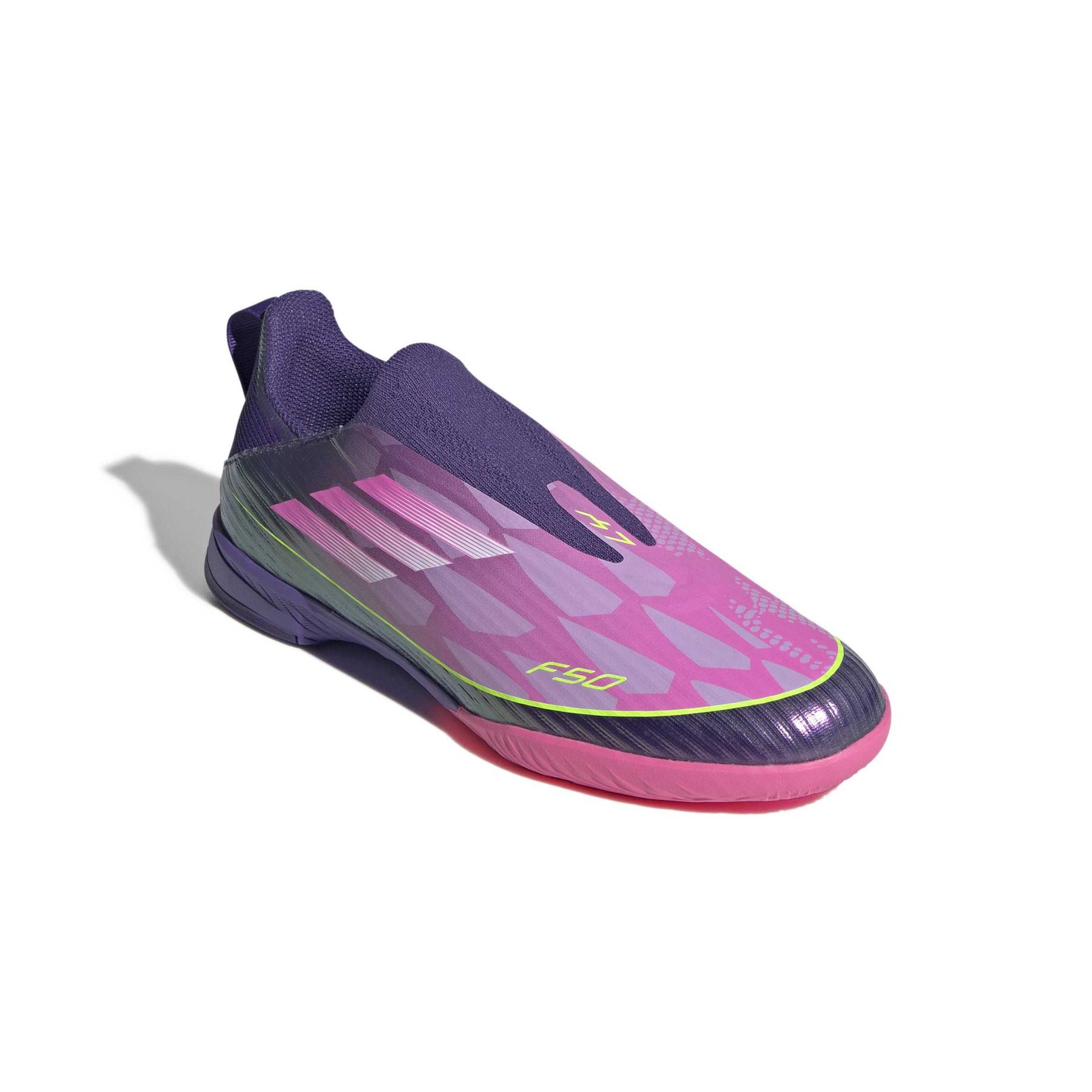 product/a/d/adidas_jq9756_5_footwear_photography_front_lateral_top_view_white-nw091625.jpg