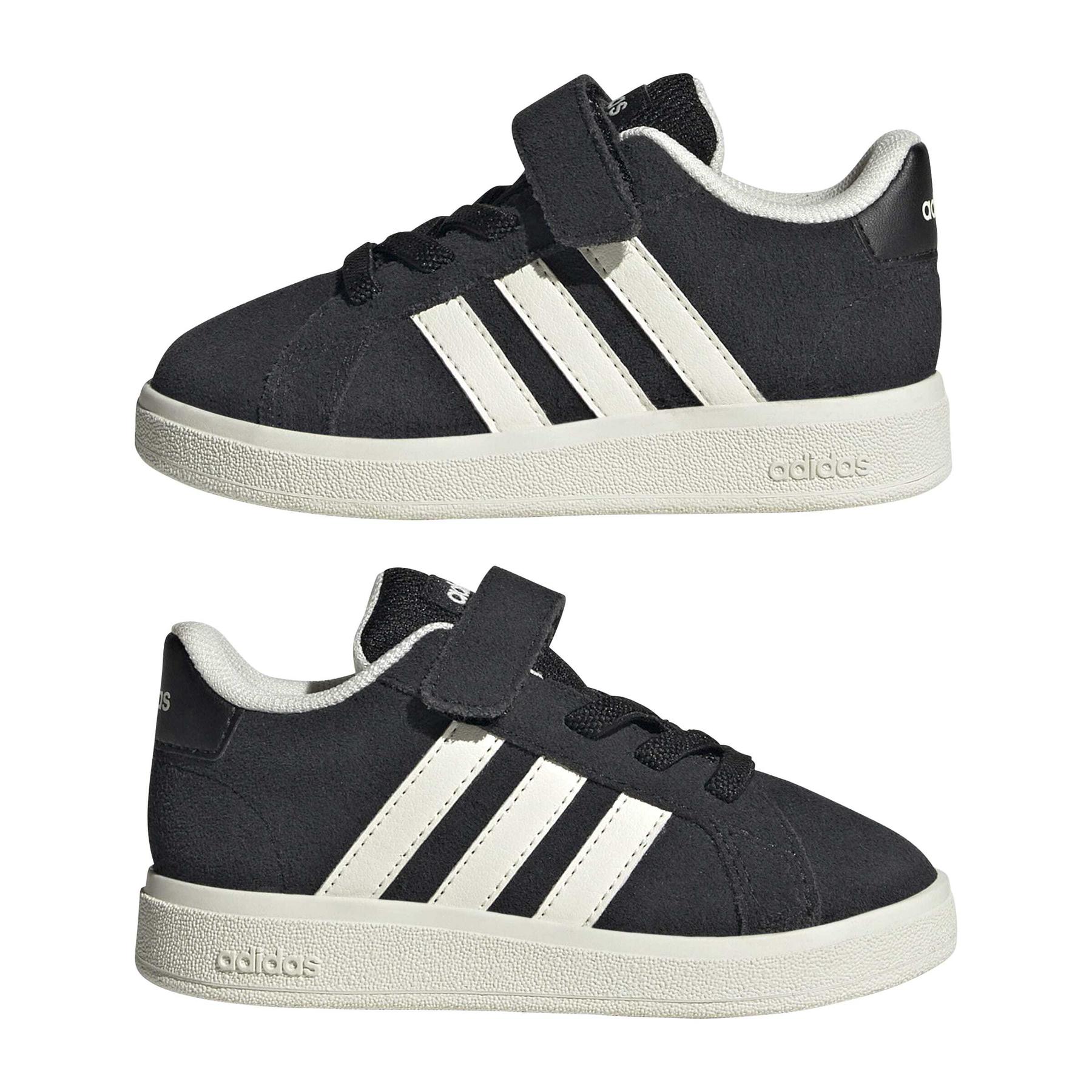 product/a/d/adidas_jr0779_10_footwear_photography_mirrored_pair_view_white-nw091625.jpg