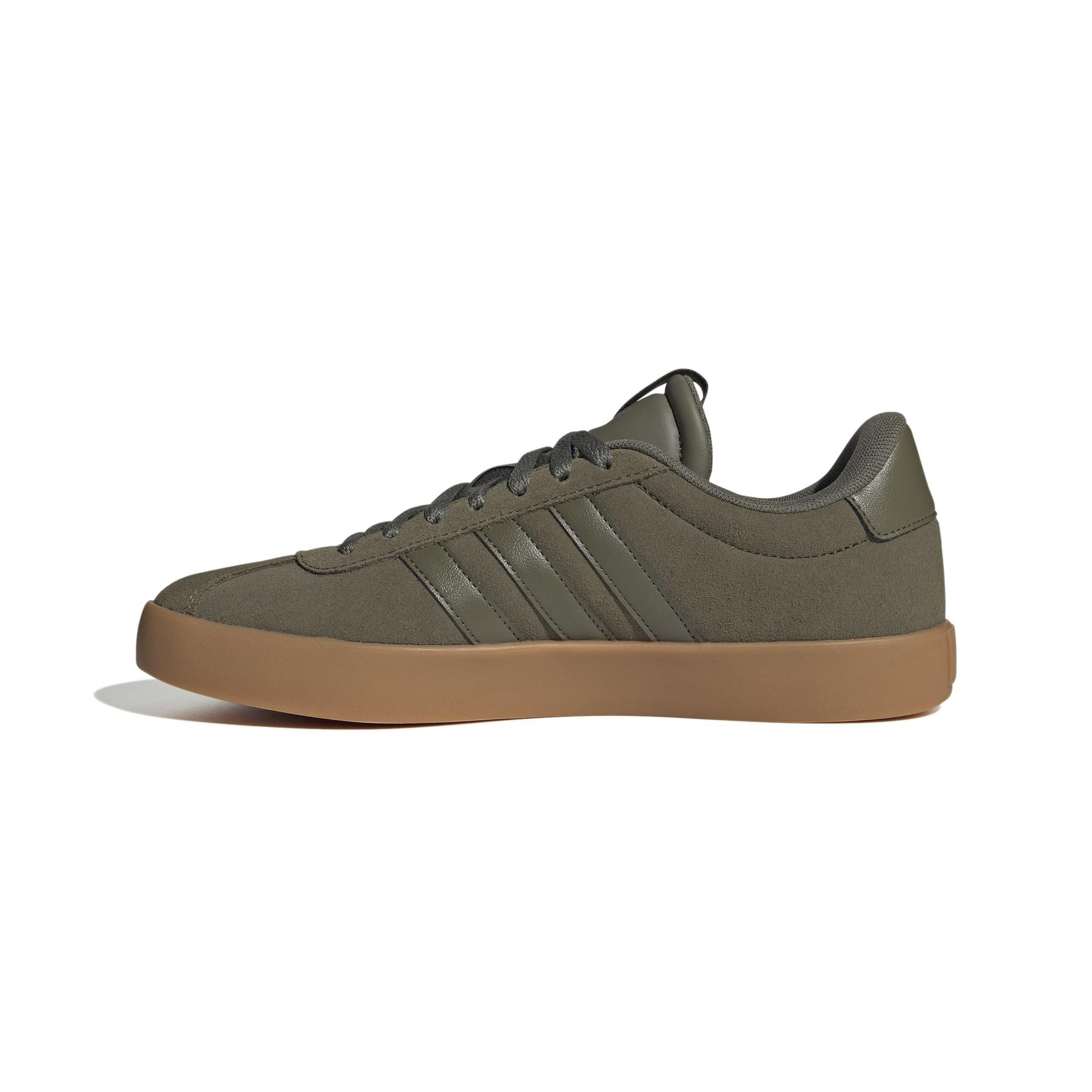 product/a/d/adidas_jr2223_5_footwear_photography_side_medial_center_view_white-nw091625.jpg