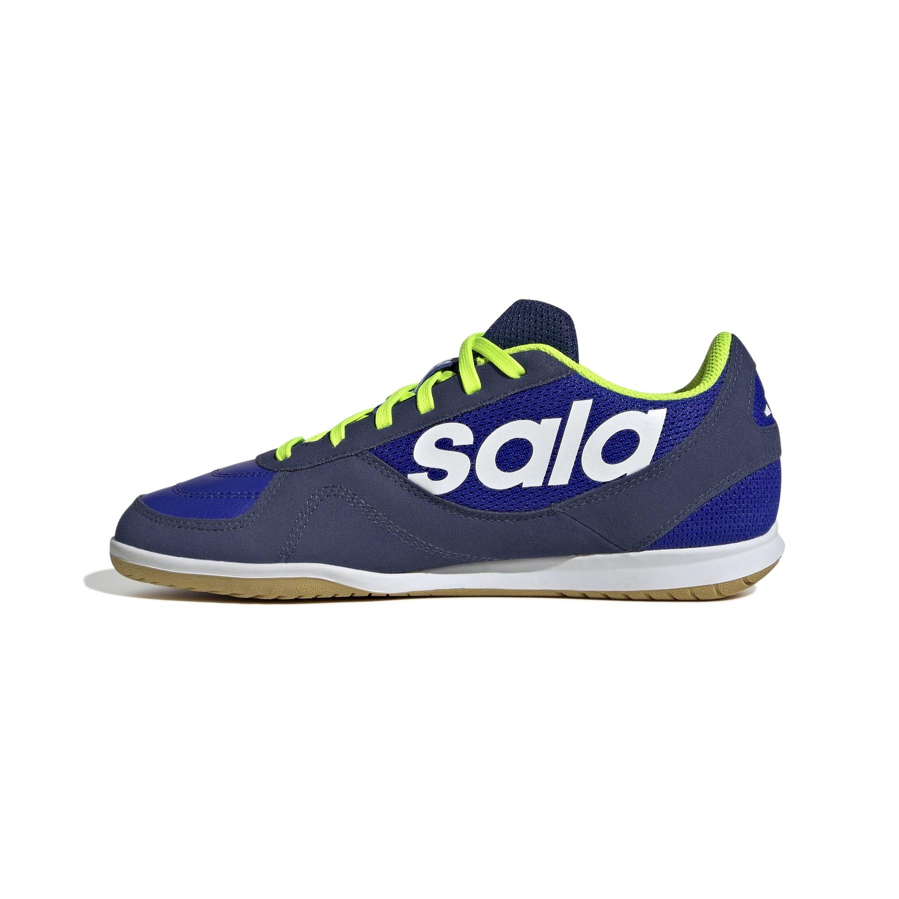 product/a/d/adidas_jr5391_4_footwear_photography_side_medial_center_view_white-nw091725.jpg