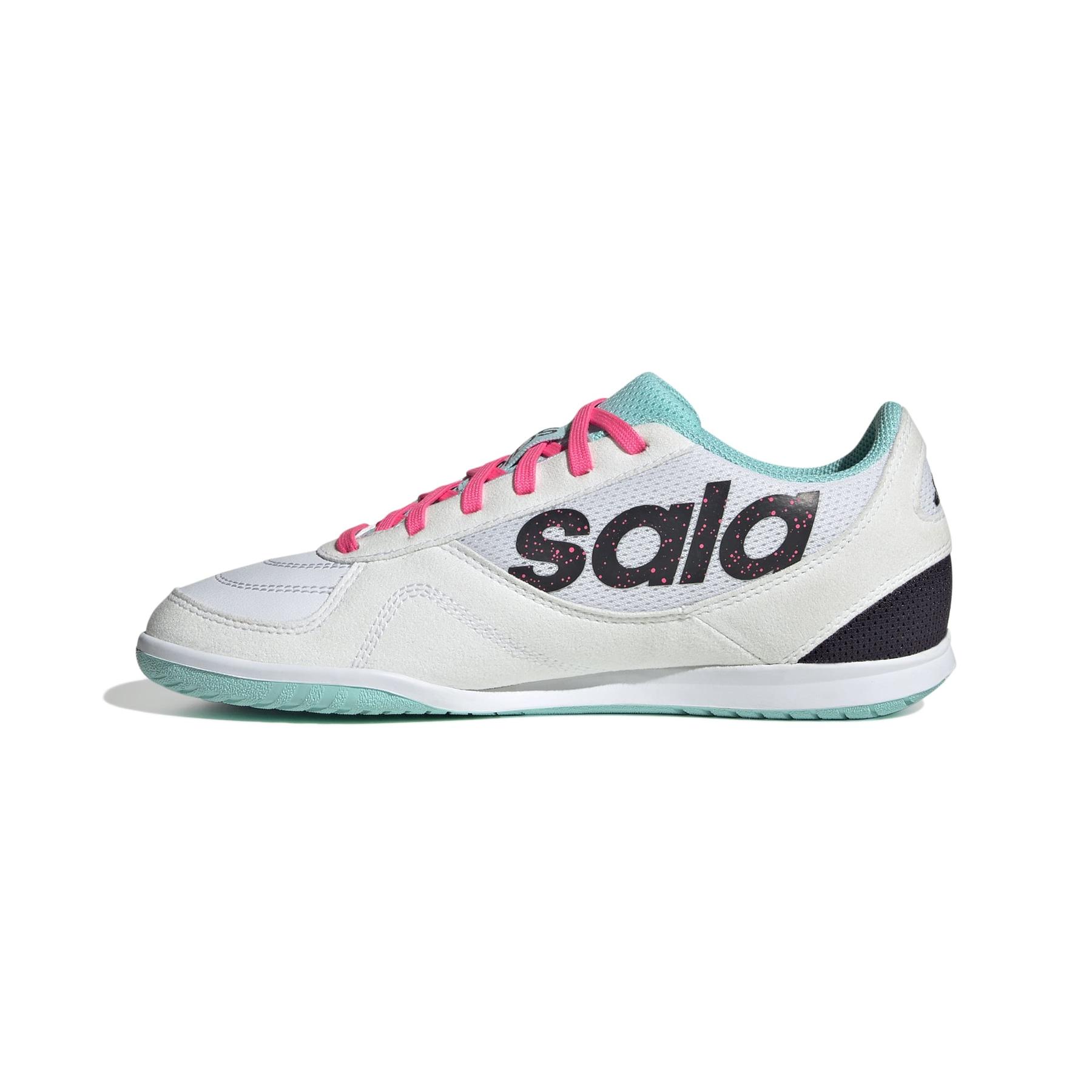 product/a/d/adidas_jr5392_4_footwear_photography_side_medial_center_view_white-nw091725.jpg