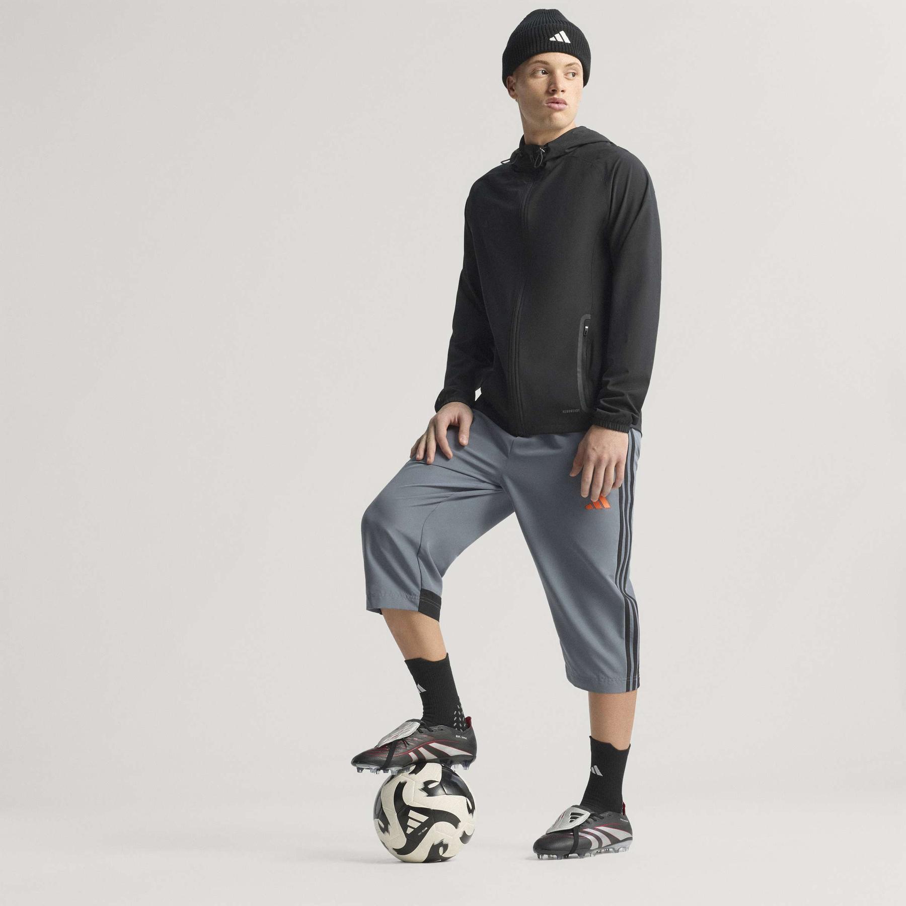 product/a/d/adidas_jr6881_14_footwear_photography_descmrktng_view_1-nw091725.jpg