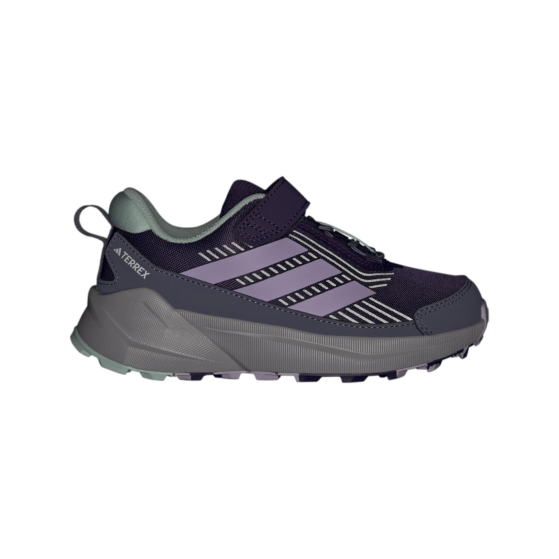 product/a/d/adidas_js0499_12_footwear_photography_beauty_view_white-nw091725.jpg