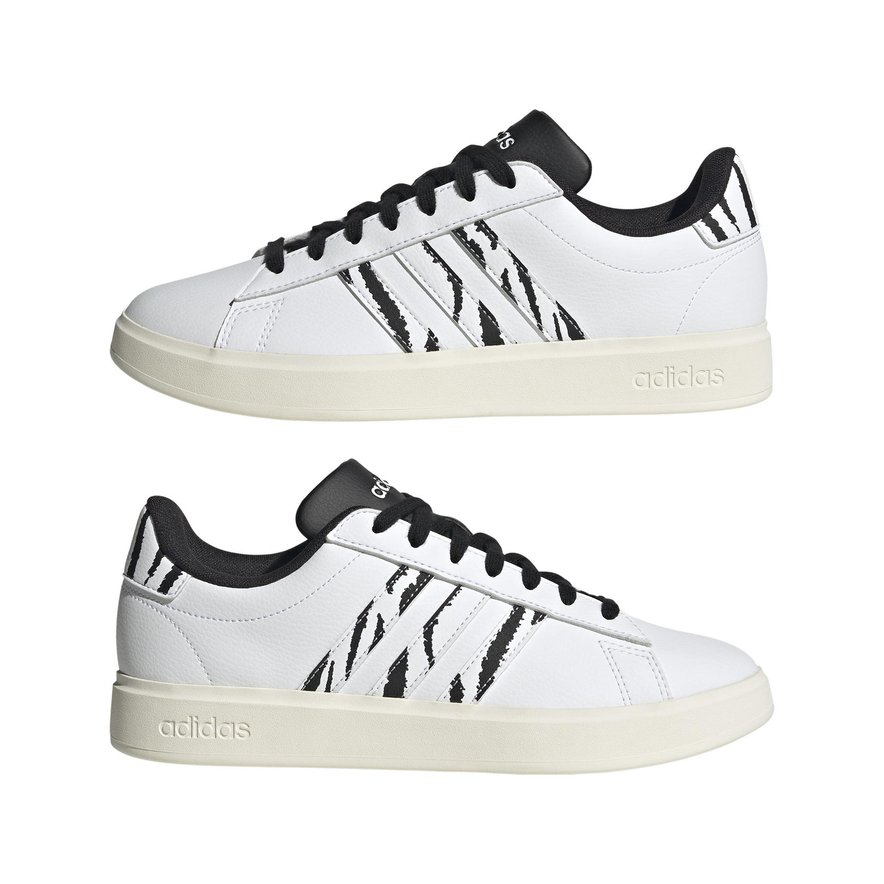 product/a/d/adidas_js2882_10_footwear_photography_mirrored_pair_view_white-nw091725.jpg