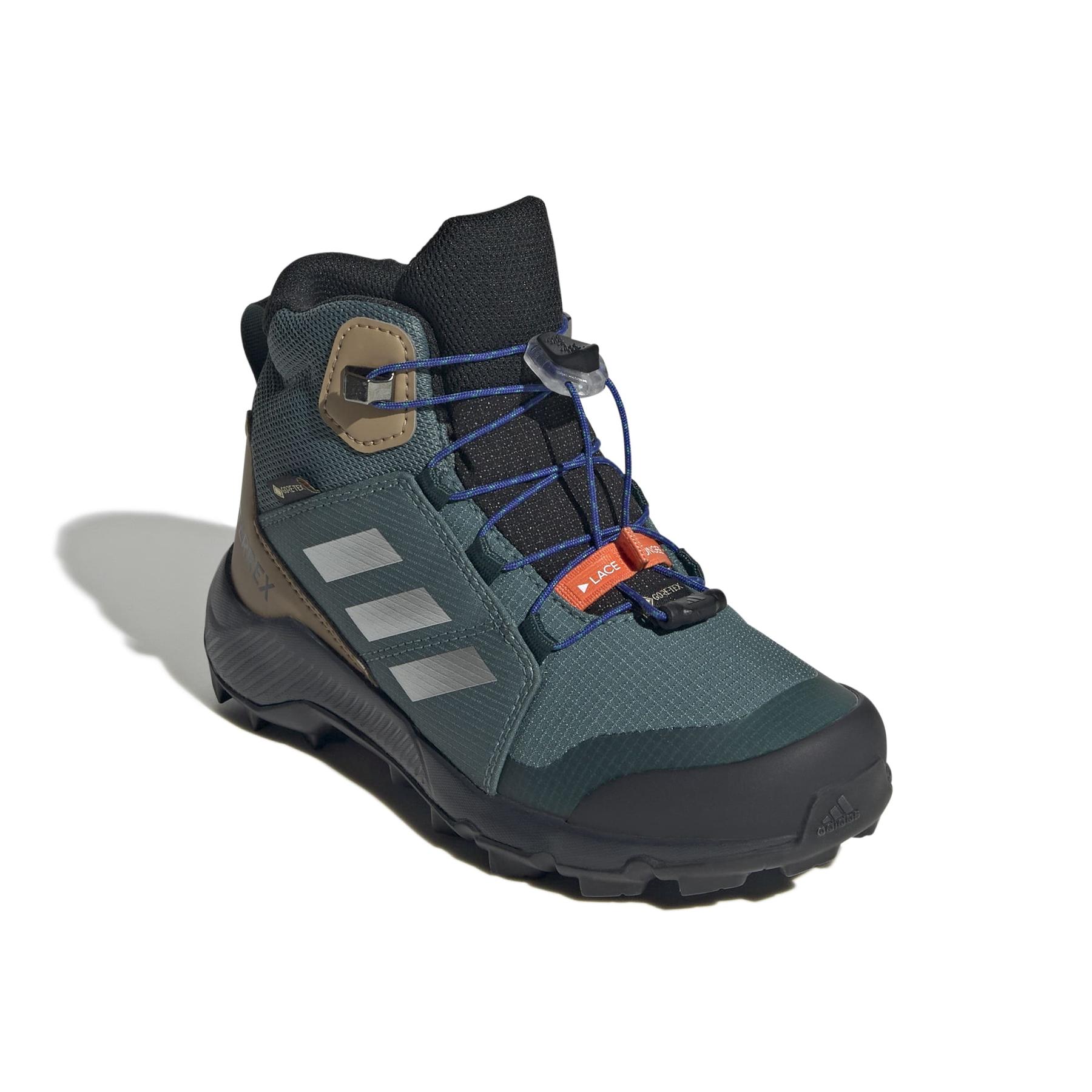product/a/d/adidas_js2927_6_footwear_photography_front_lateral_top_view_white-nw091725.jpg