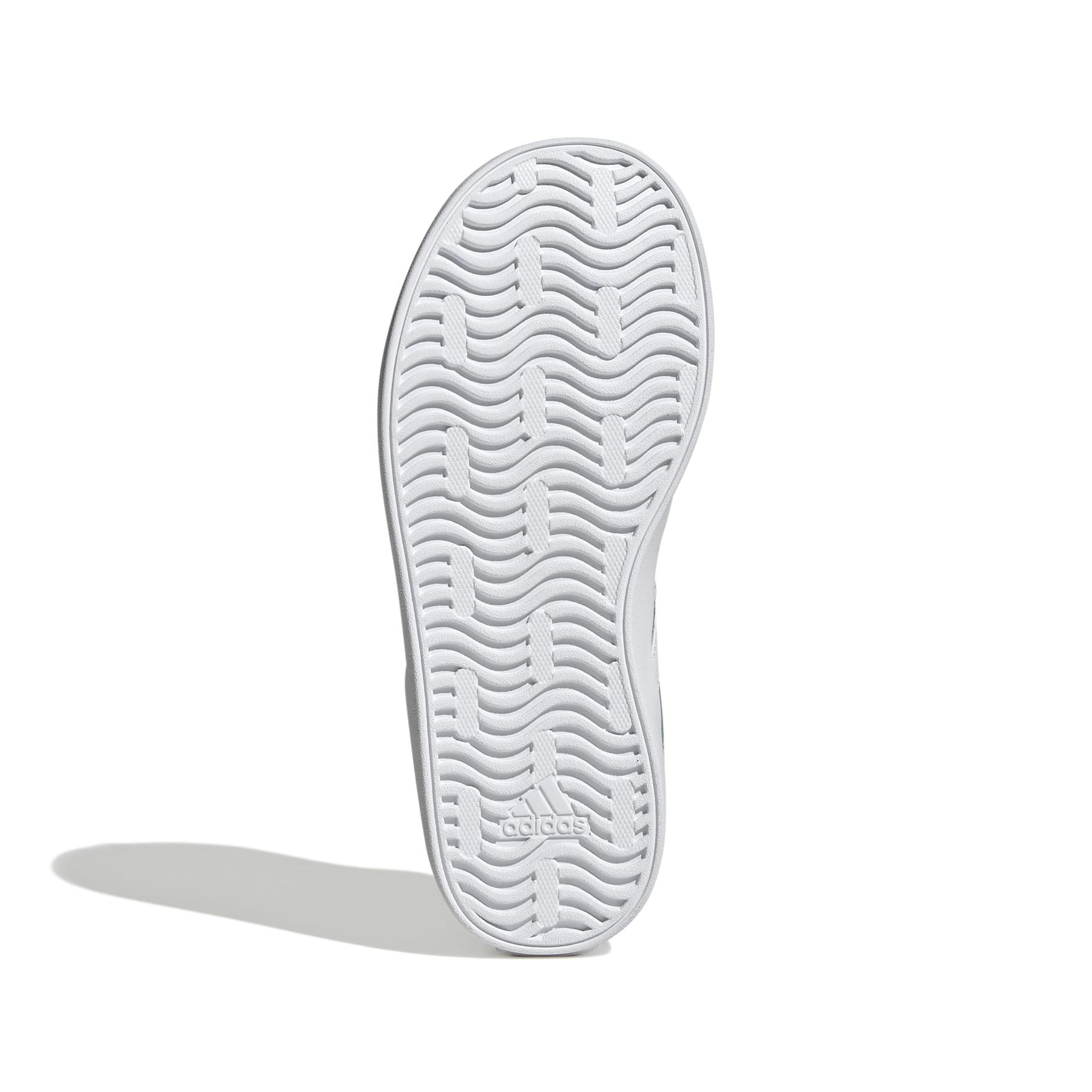 product/a/d/adidas_js3490_4_footwear_photography_bottom_view_white-nw091725.jpg