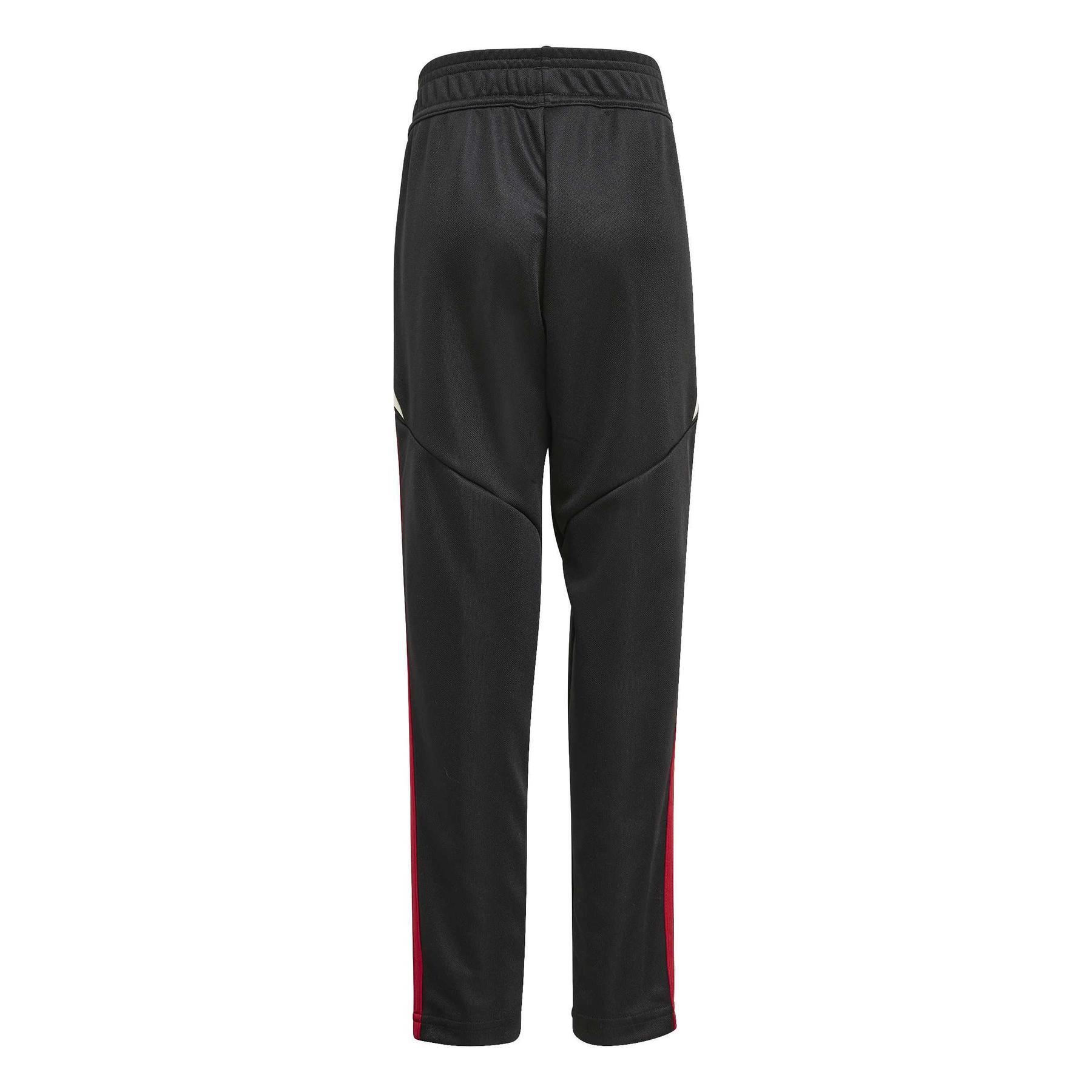 product/a/d/adidas_jv9022_5_apparel_photography_back_bottom_part_view_white.jpg