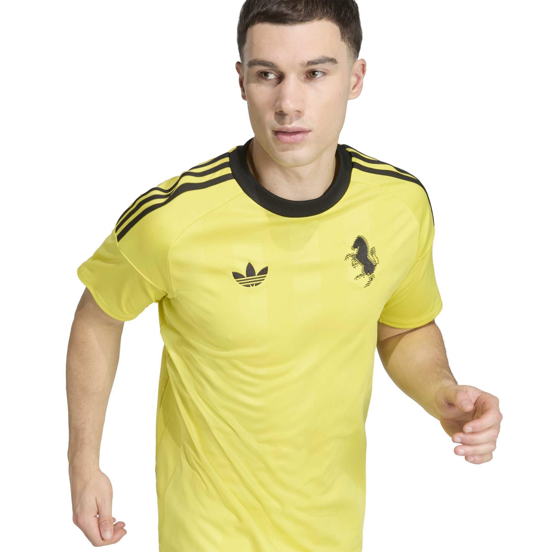 product/a/d/adidas_kc3223_7_apparel_on_model_detail_view_1_white.jpg