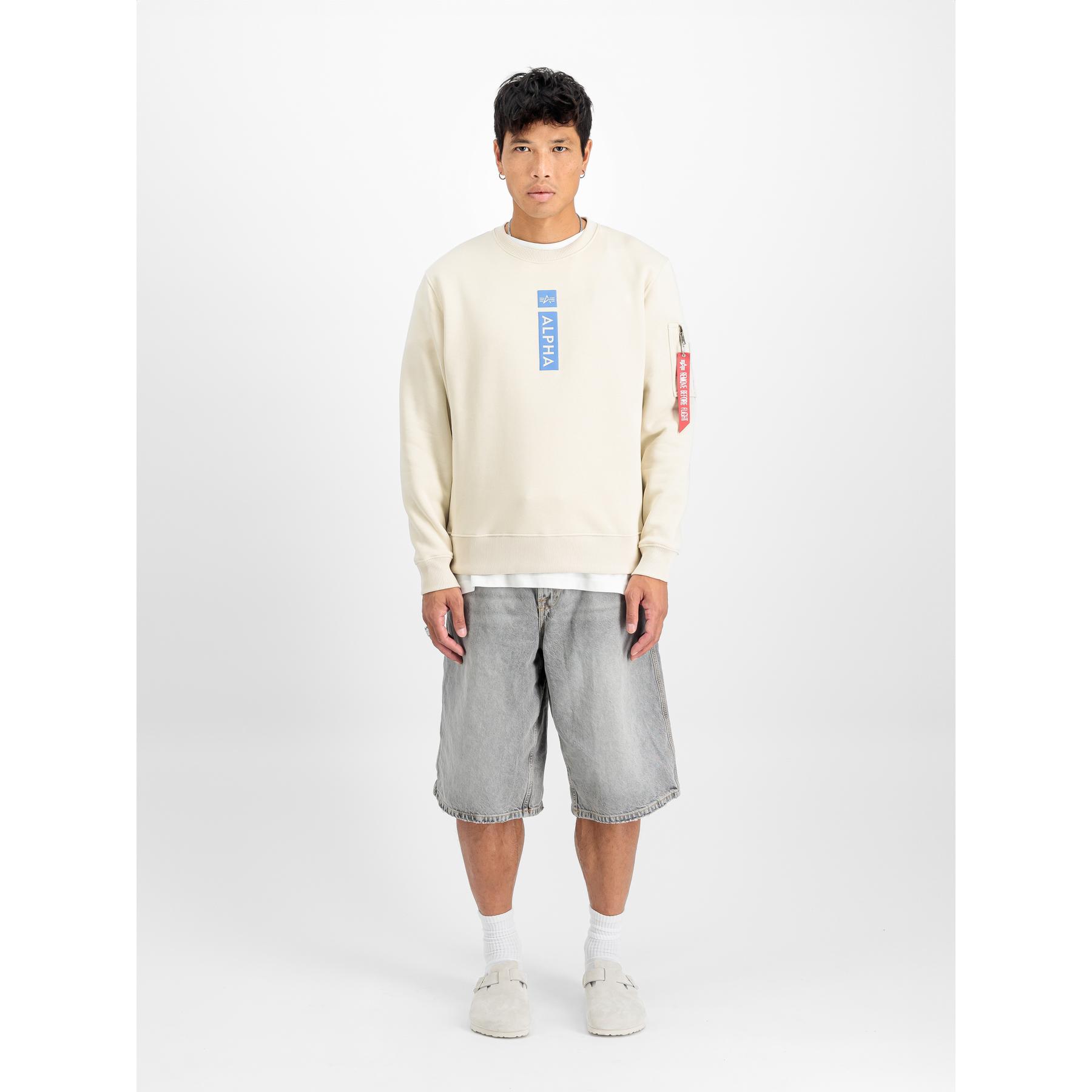 product/a/l/alpha-industries_146305-300_vintage-white_3.jpg