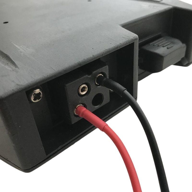 product/b/a/batterytester_728241_noir-rouge-gris_2.jpg