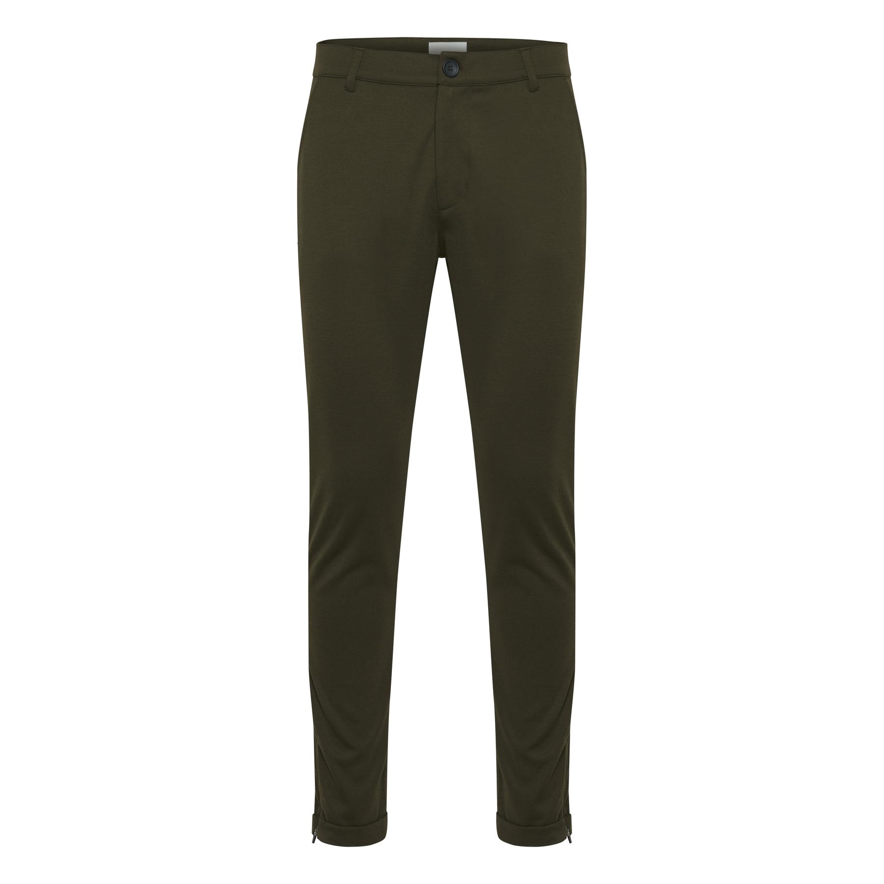 product/c/a/casual-friday_20504307-190516_0.jpg