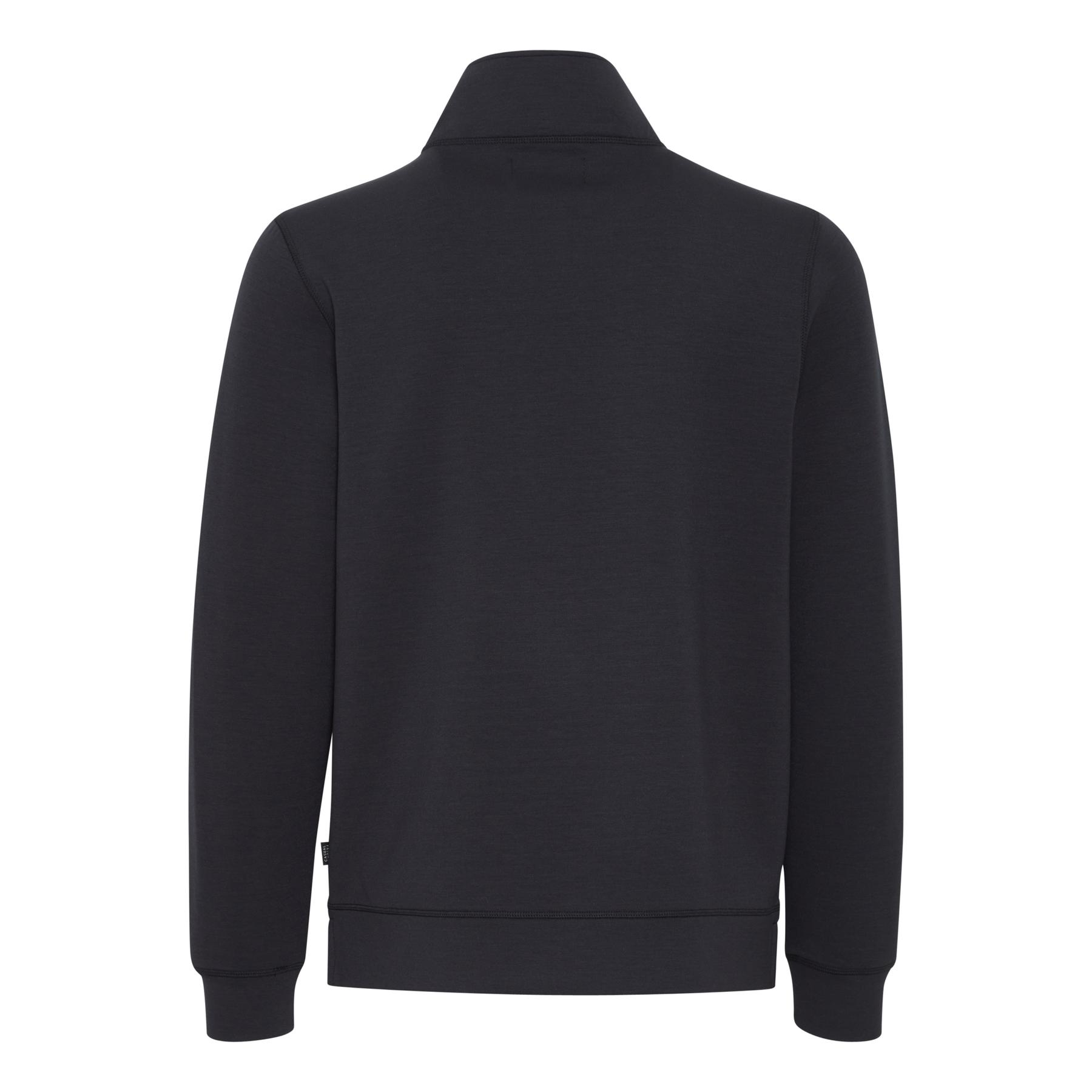 product/c/a/casual-friday_20504816-194013_1.jpg