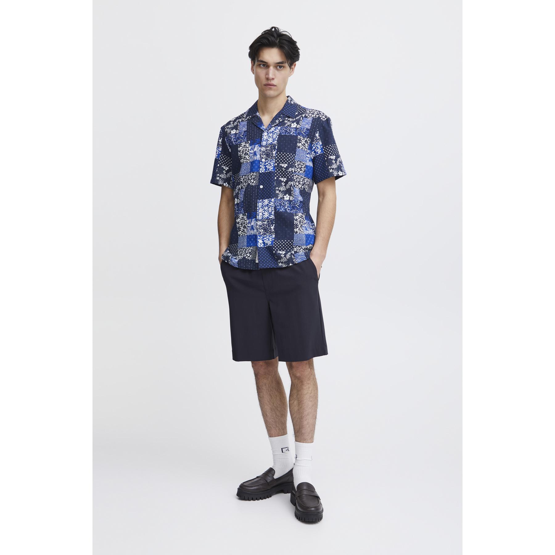 product/c/a/casual-friday_20505119-194013_3.jpg
