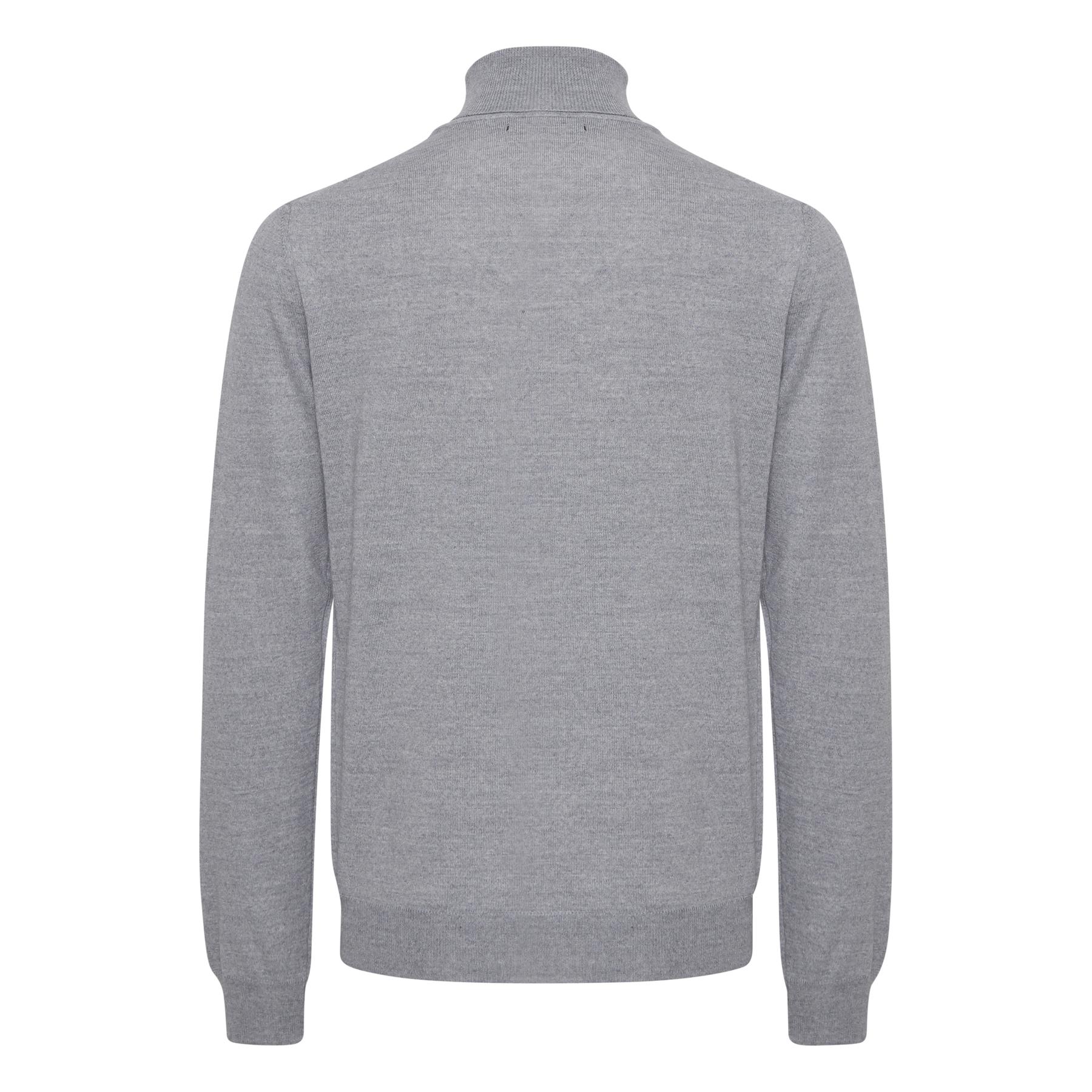 product/c/a/casual-friday_501483-50813_1.jpg