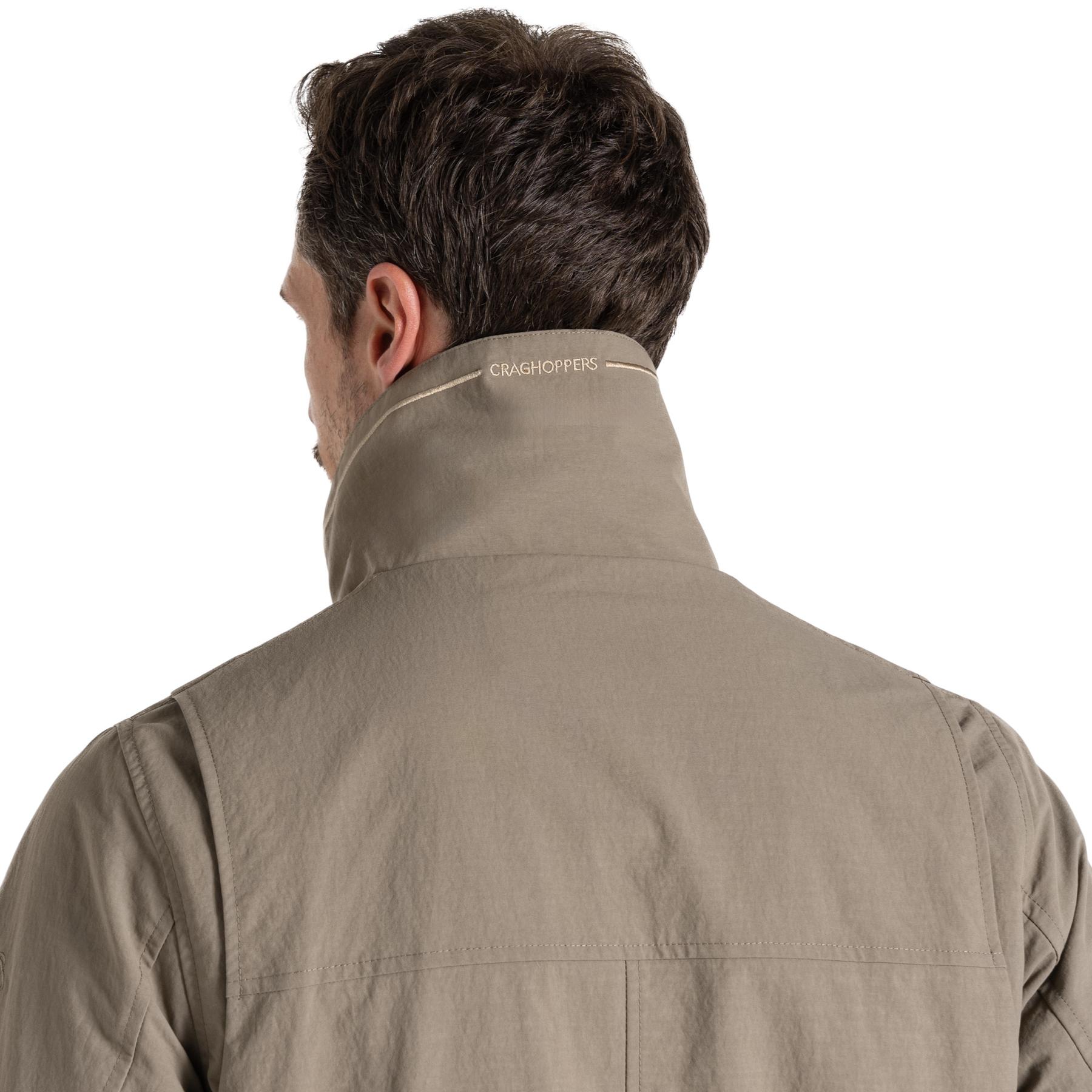 product/c/r/craghoppers_cmn314-62a_pebble_8.jpg