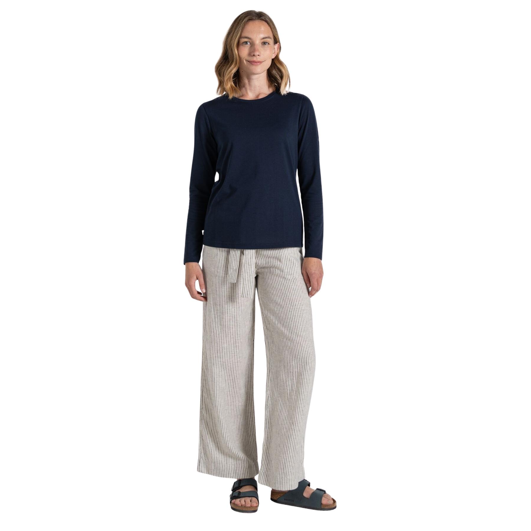 product/c/r/craghoppers_cwt1368-7v1_blue-navy_4.jpg