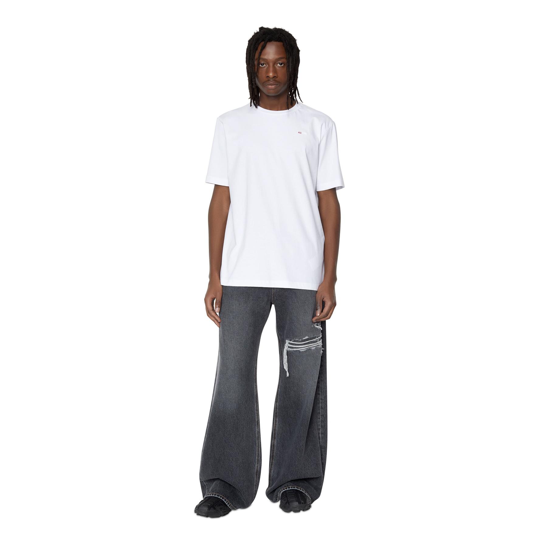 product/d/i/diesel_a06418-0hfax-100_white_4.jpg