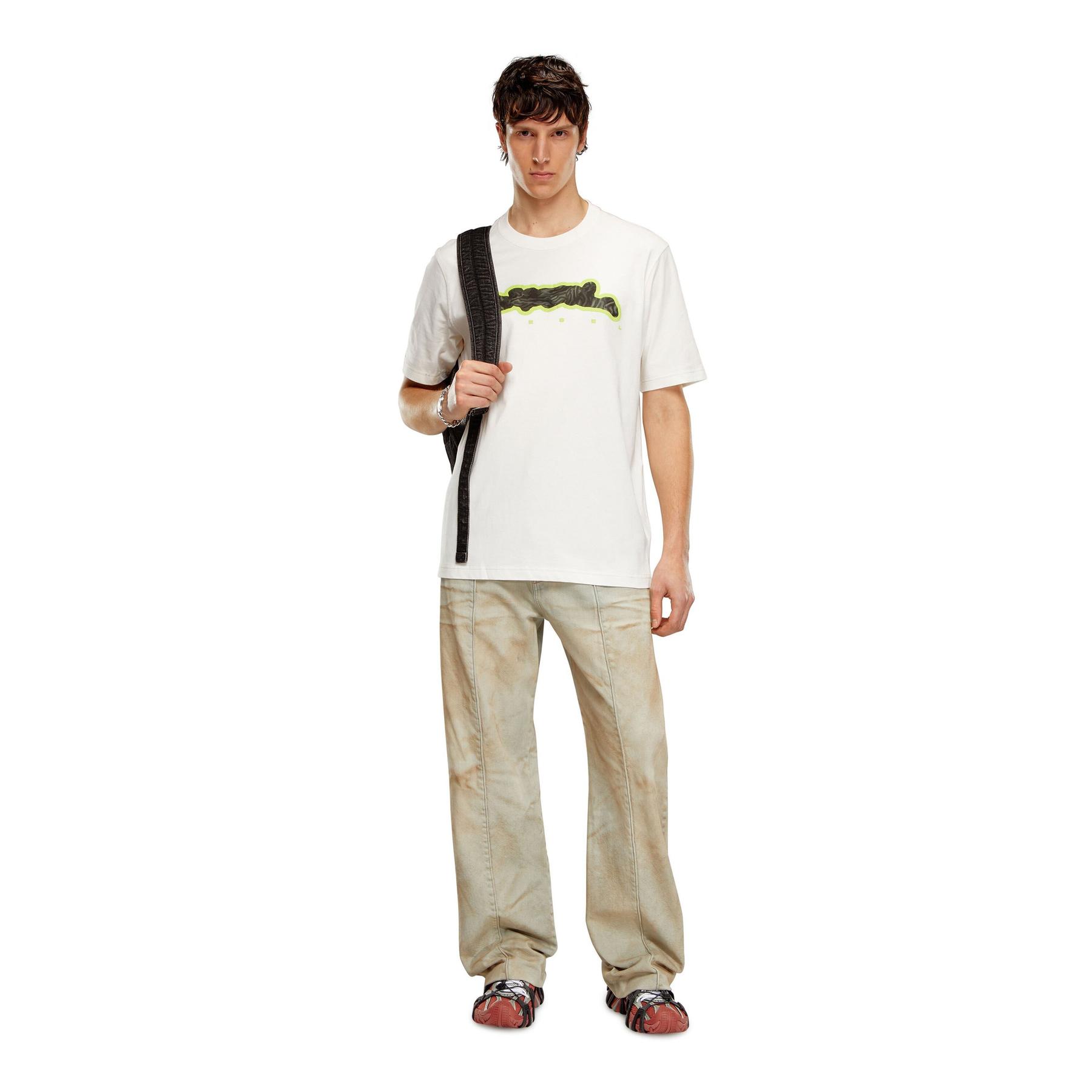 product/d/i/diesel_a12287-0qiam-141_off-white_4.jpg