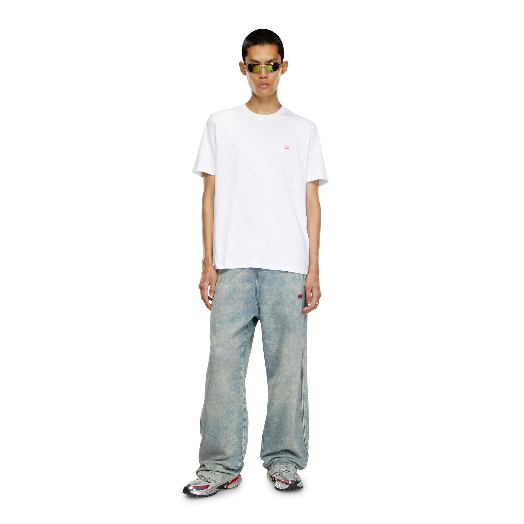 product/d/i/diesel_a15029-0grai-100_bright-white_4.jpg