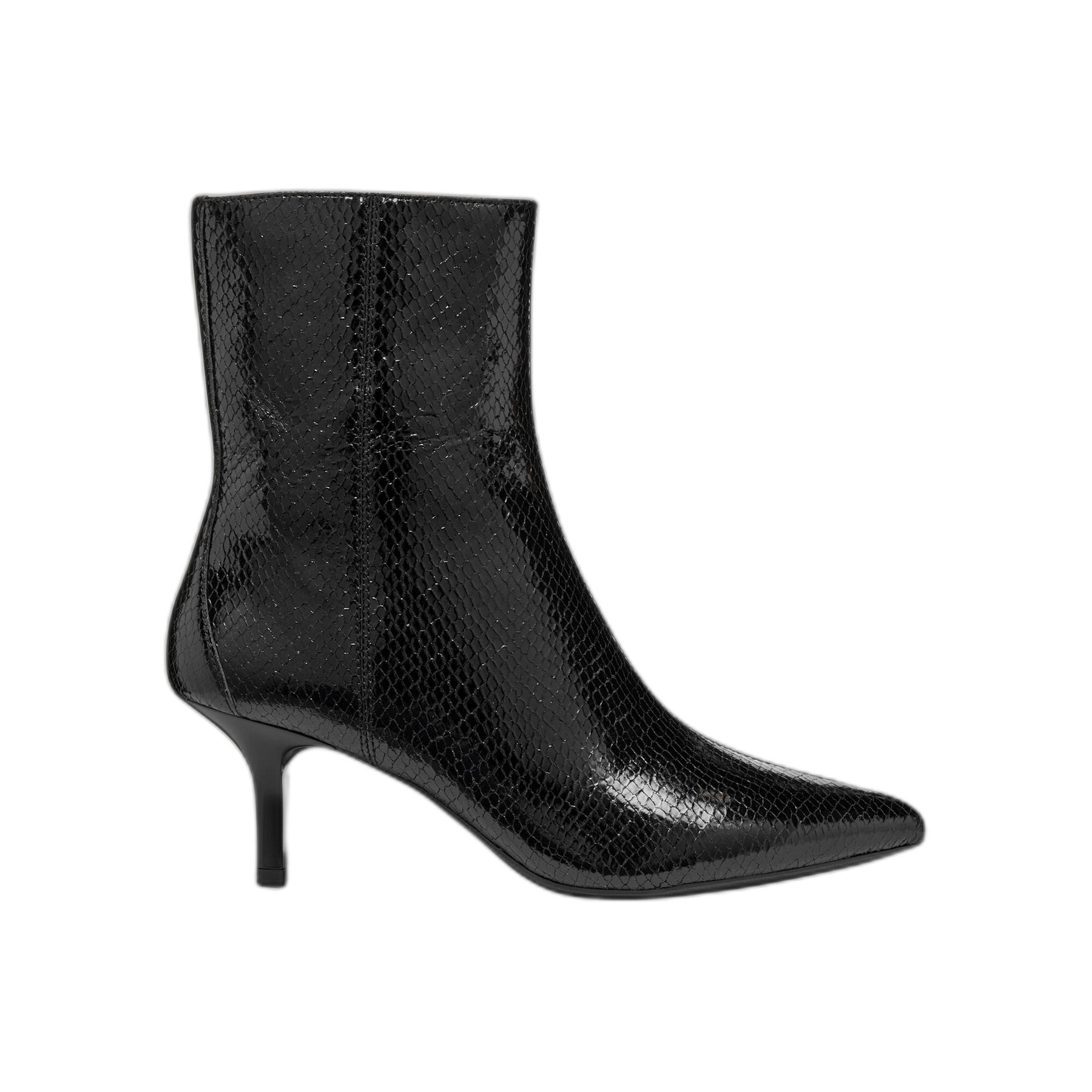 product/g/e/geox_d56ybb_000ky_c9999_black_1.jpg