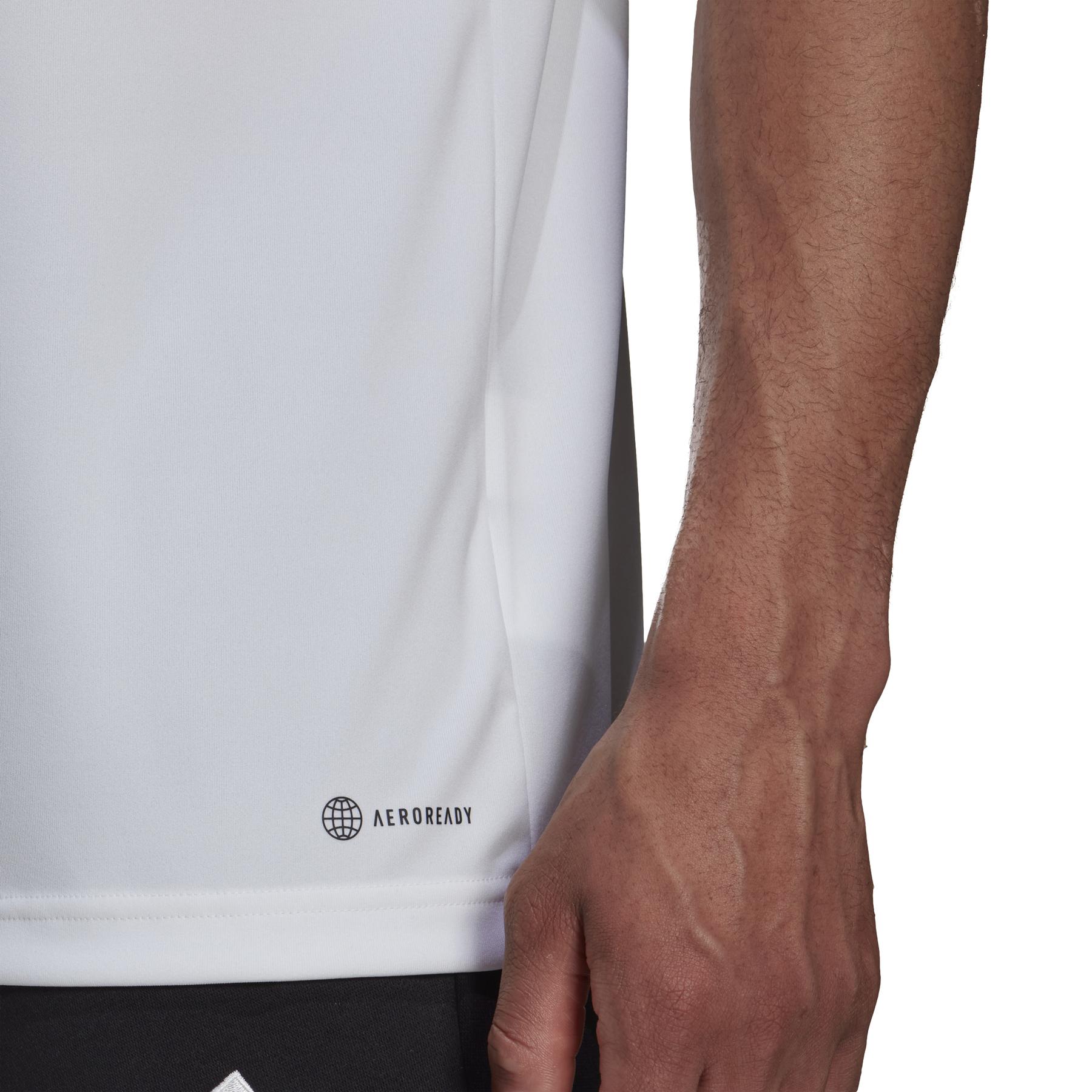 product/h/c/hc5067_app_on-model_detail-2_white_1645110479.jpg