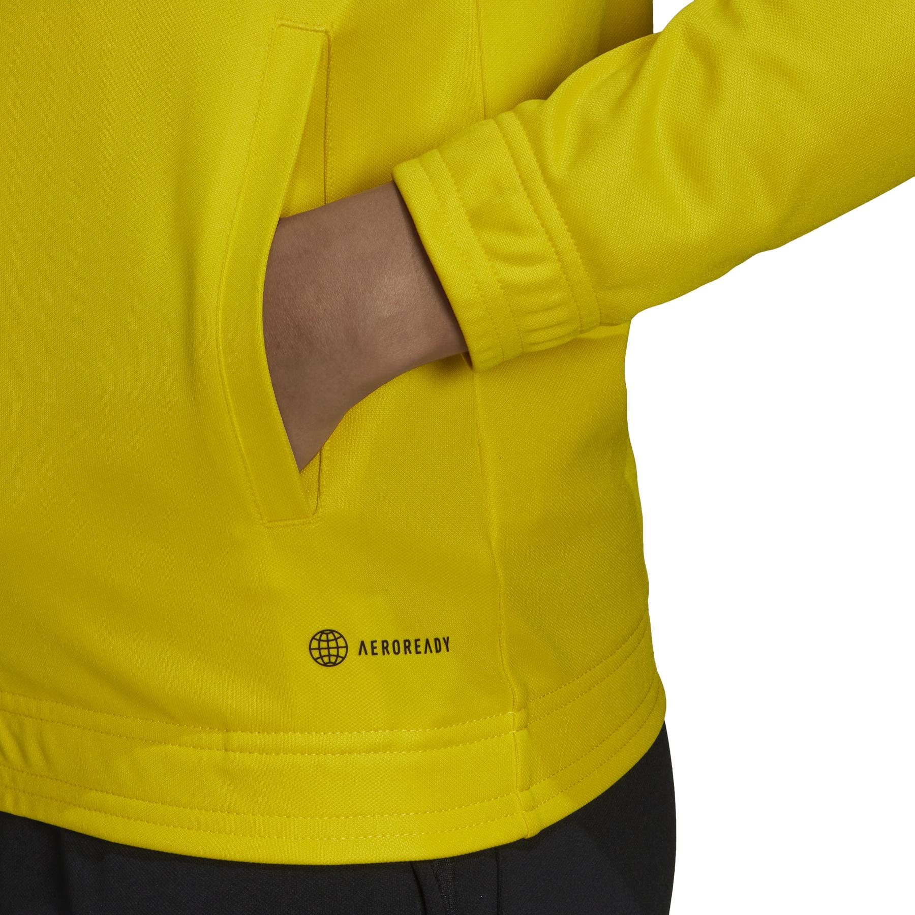 product/h/i/hi2137_app_on-model_detail-2_white_1645109196.jpg