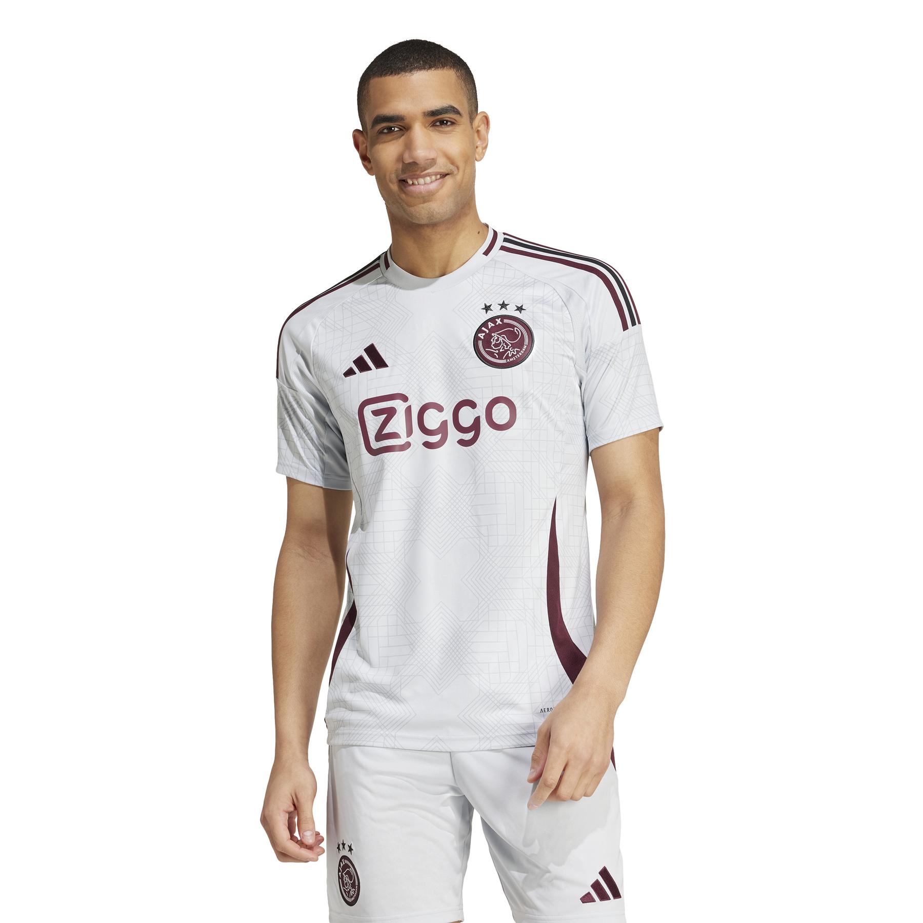 product/i/t/it6156_4_apparel_on_model_standard_view_white.jpg