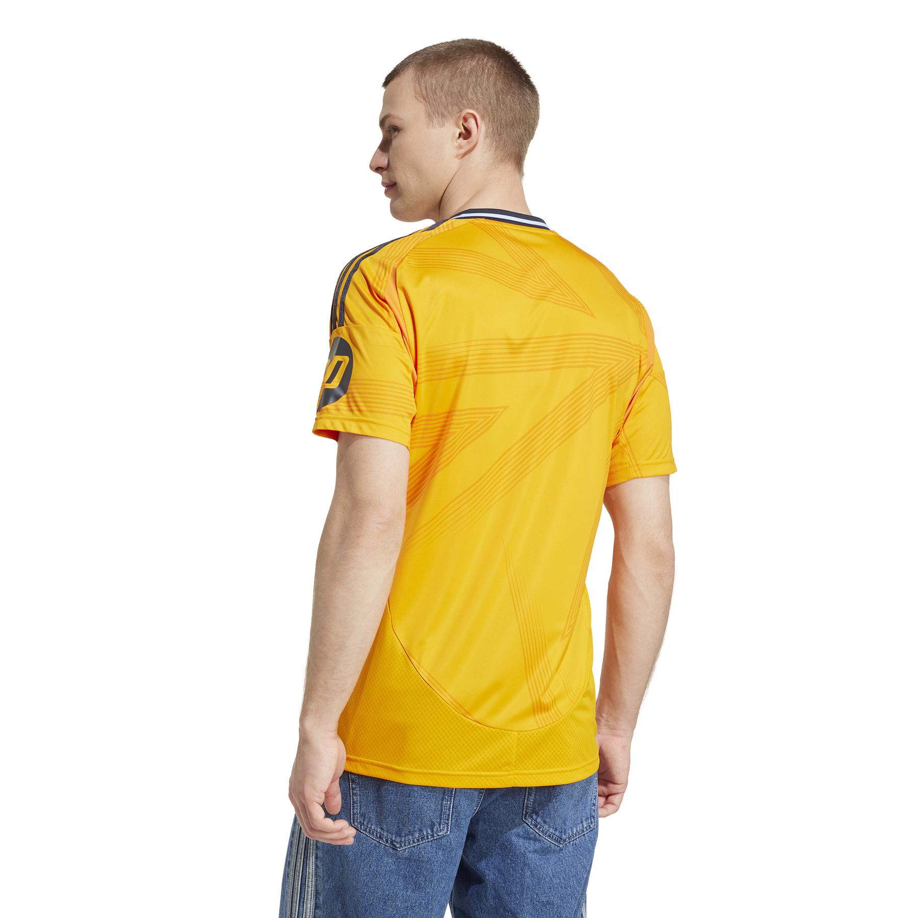 product/j/x/jx2133_4_apparel_on_model_back_view_white.jpg