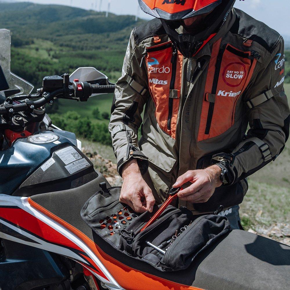 product/k/r/kriega_kostoro-cb_noir_3.jpg