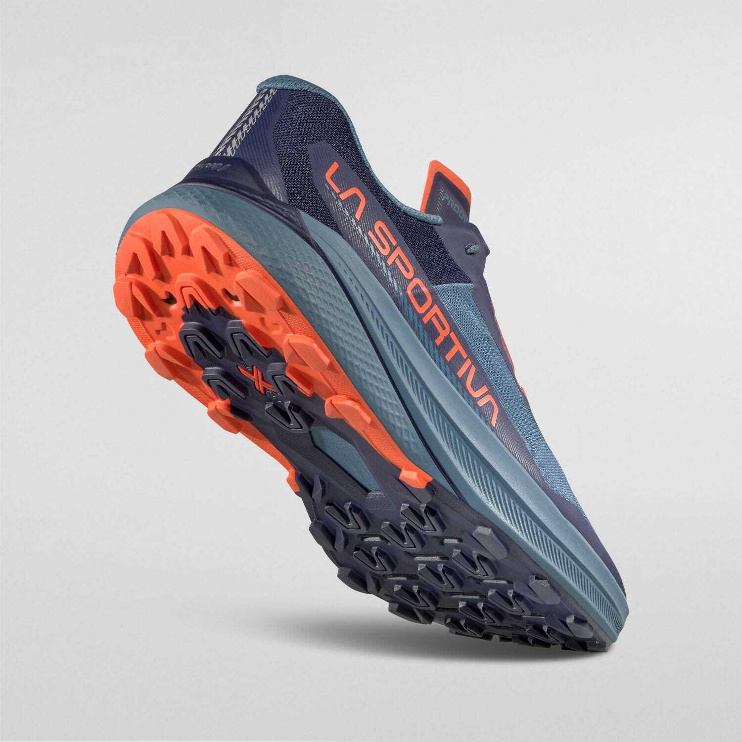 product/l/a/la-sportiva_56q-642643_3-nw090924.jpg