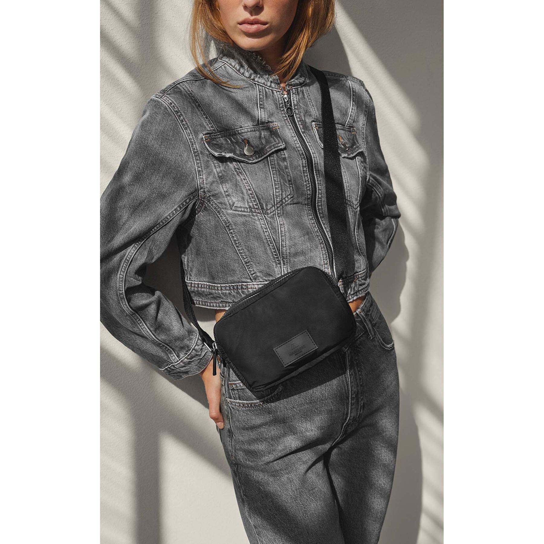 product/m/a/markberg_4934rpv-100_black_9.jpg