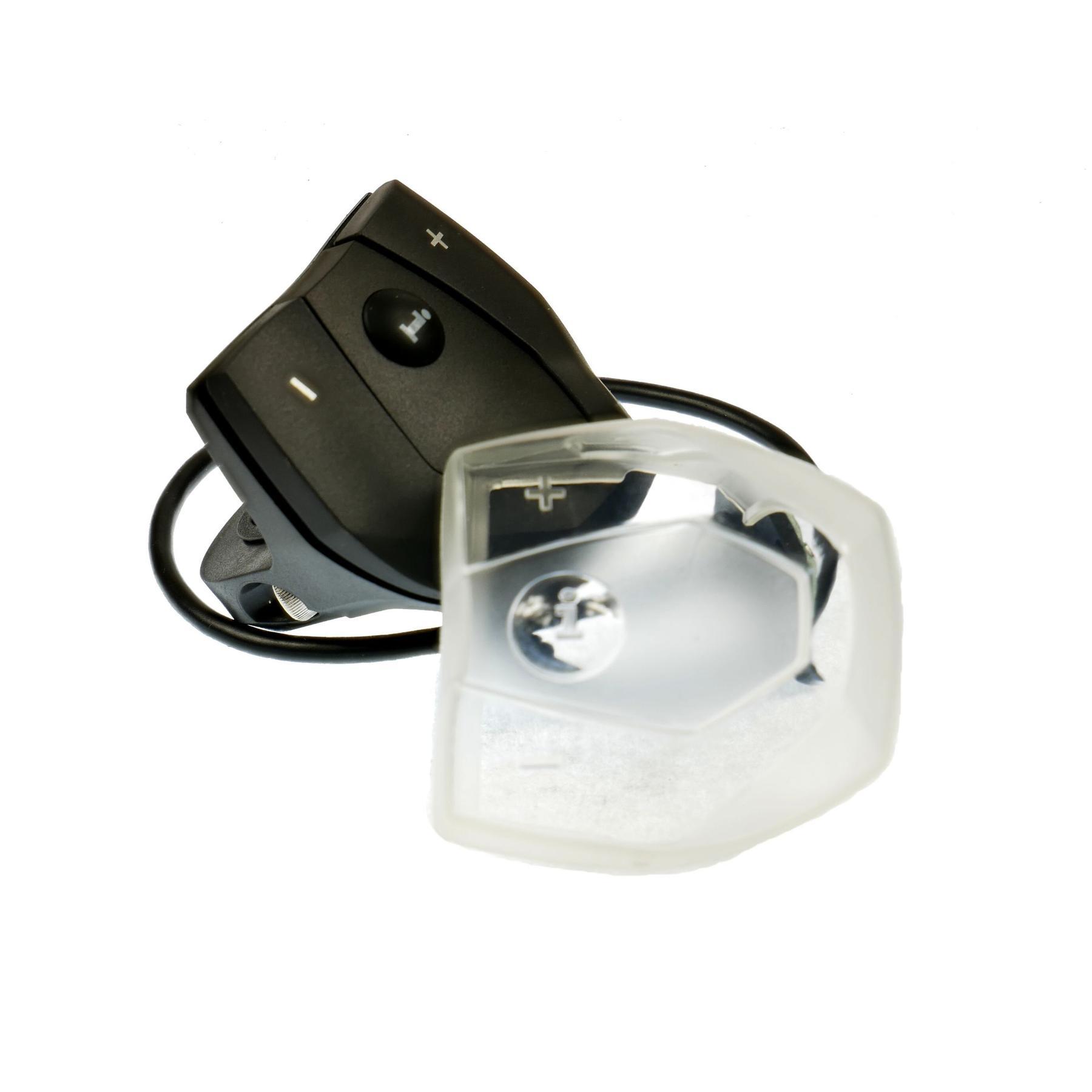 product/m/h/mh_722537_noir-blanc_1.jpg