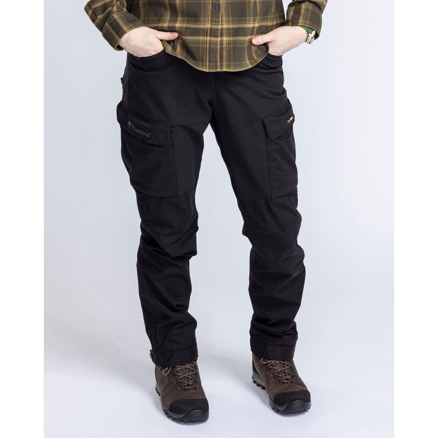 product/p/i/pinewood_1-34820400_black_3.jpg