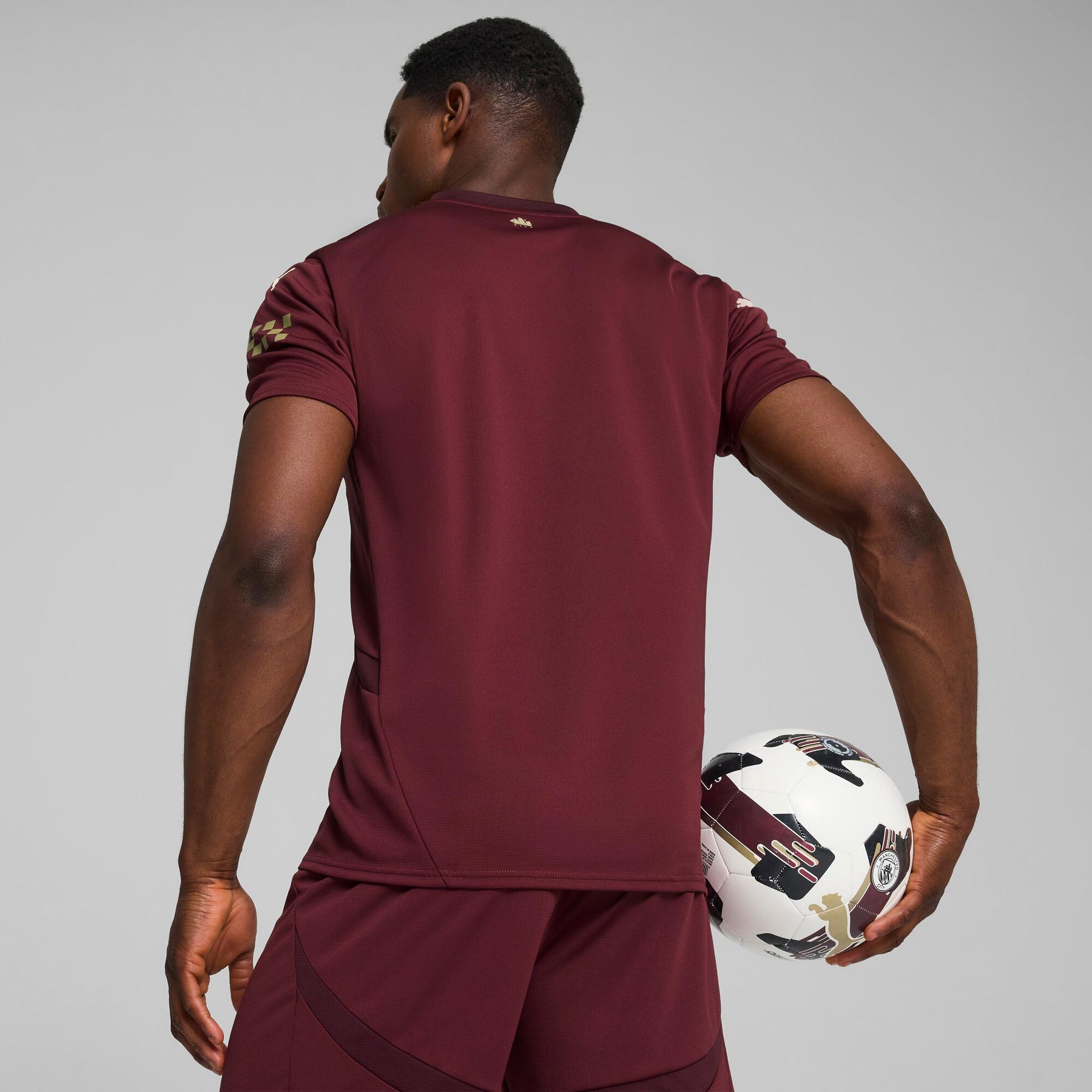 product/p/u/puma_775201-03_15-nw082525.jpg